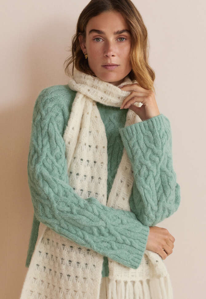 Crochet stitch scarf, Ecru, completeTheLook