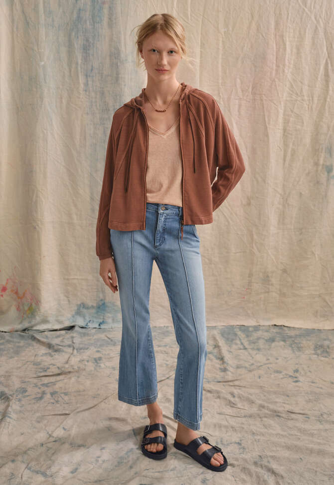 Zip-up hoodie, Red clay, completeTheLook