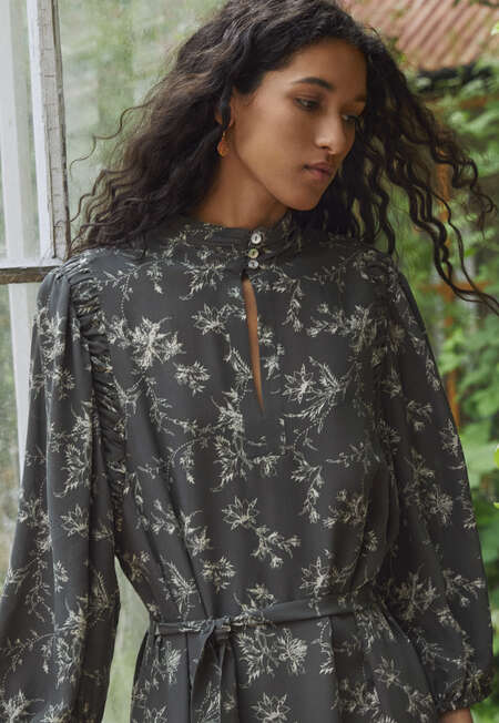 Printed dress, Grey khaki, completeTheLook