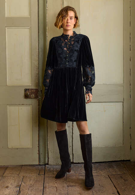 Velvet dress, Midnight, completeTheLook