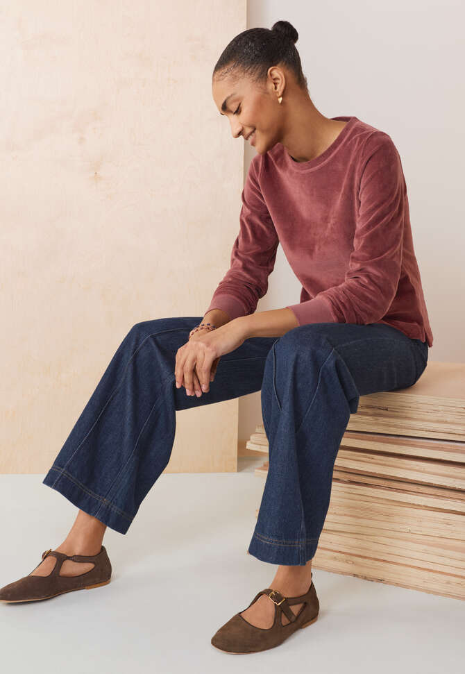 Velour top, Grape, completeTheLook
