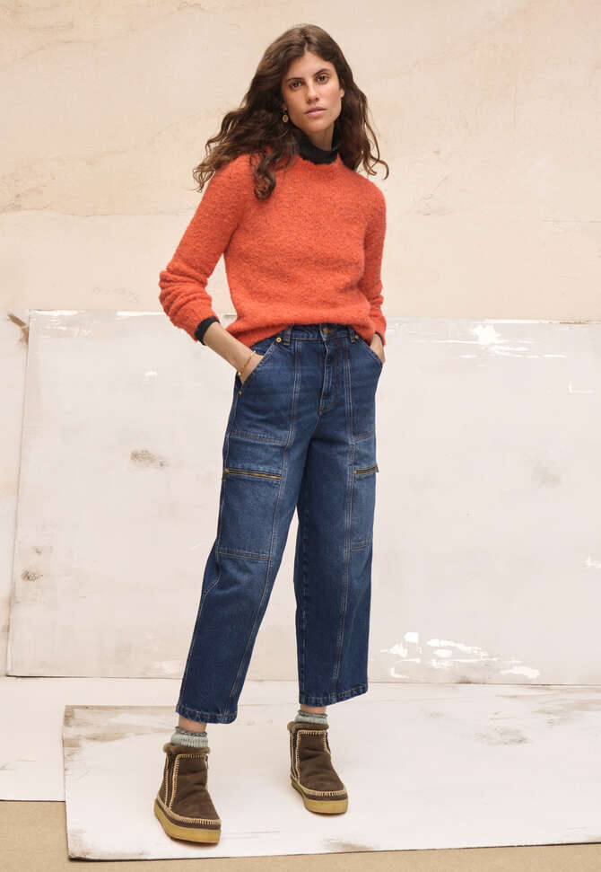 Round-neck sweater, Vivid coral, completeTheLook