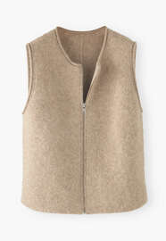 Knitted gilet, Fawn, webstill