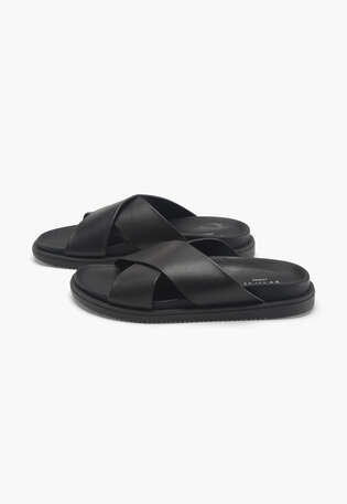 Crossover sliders, Black, webstill