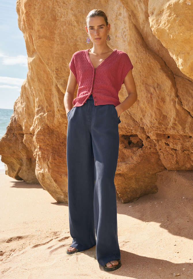 Sleeveless tuck-stitch cardigan, Magenta, completeTheLook