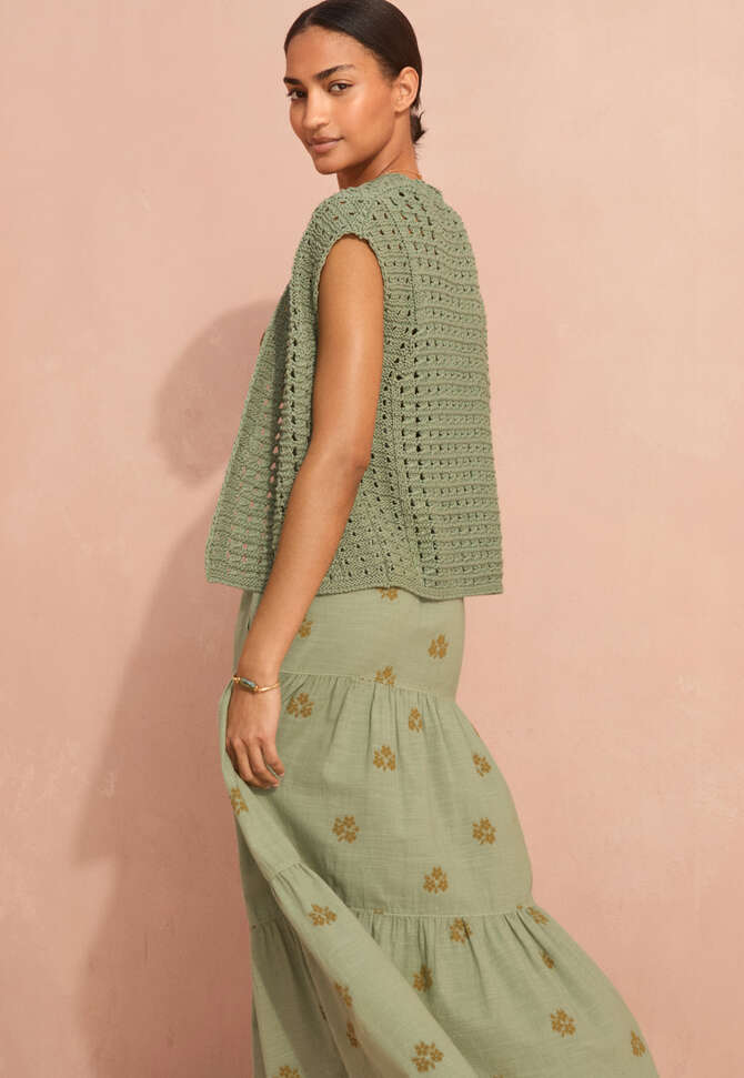 Tiered daisy jacquard skirt, Soft sage, completeTheLook