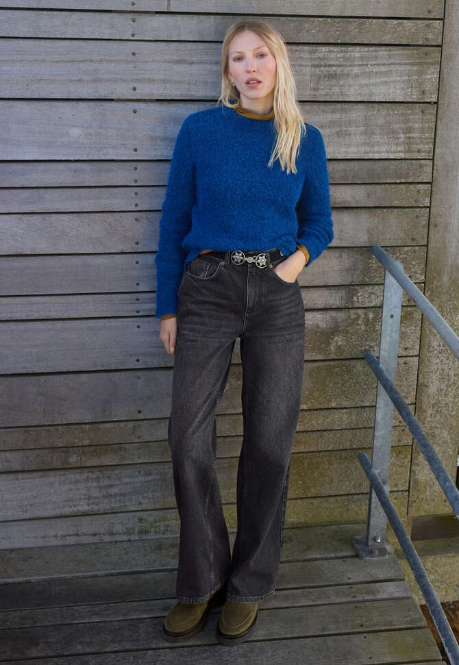 Round-neck sweater, Deep cobalt, completeTheLook