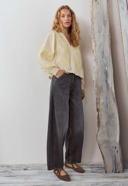Applique blouse, Ecru lemon, completeTheLook
