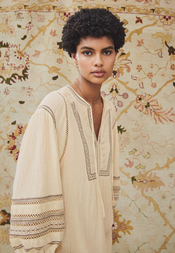 Notch-neck dress, Warm ecru, completeTheLook