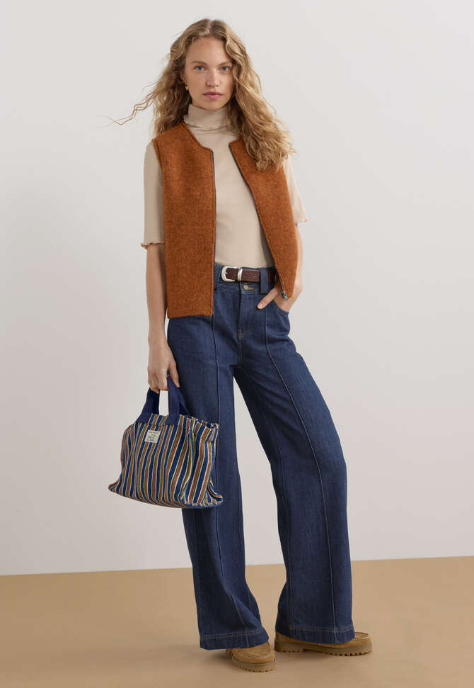 Knitted gilet, Copper sunset, completeTheLook