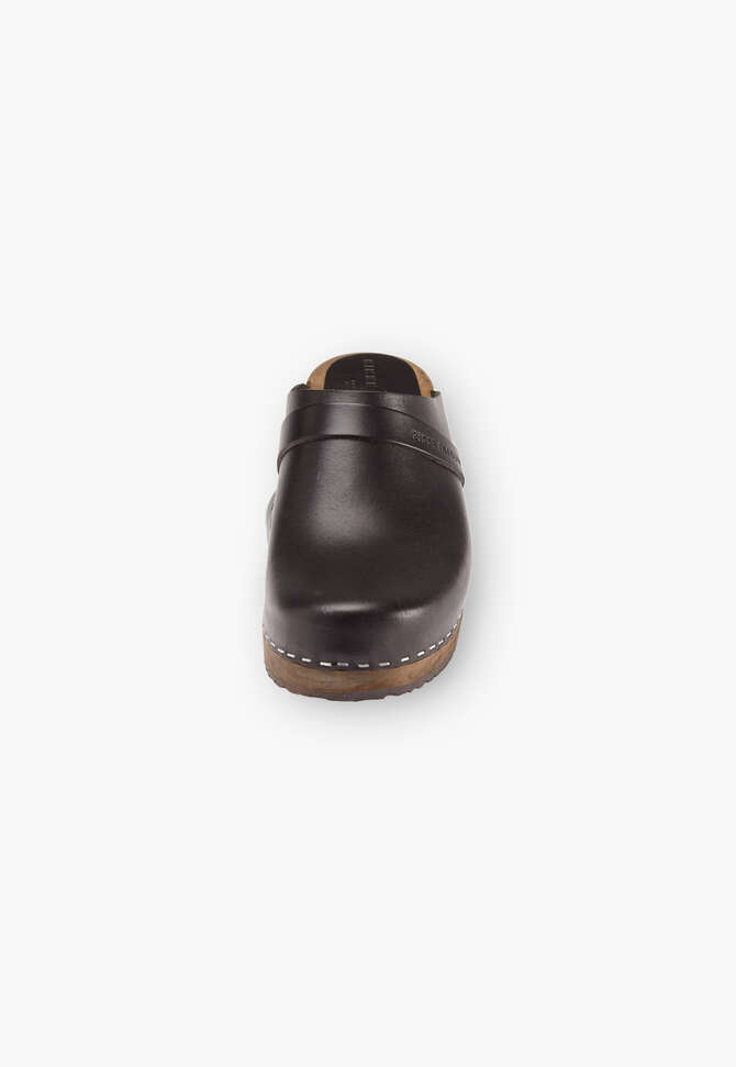 Clogs, Black, completeTheLook