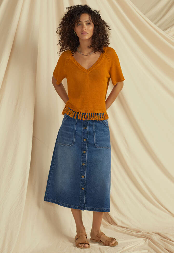 V-neck sweater, Bright apricot, completeTheLook