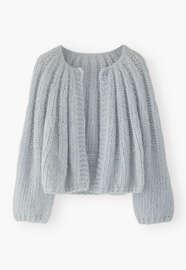 Hand-knit cardigan, Chalk blue, webstill
