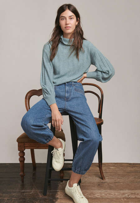 Gathered-cuff jeans, Mid wash, completeTheLook
