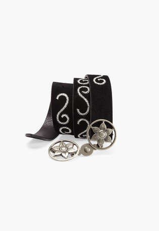 Embroidered belt, Black, webstill
