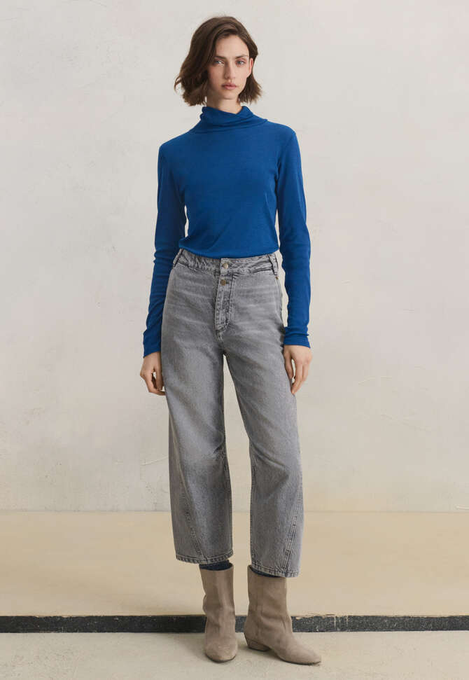 High-neck top, Deep cobalt, completeTheLook