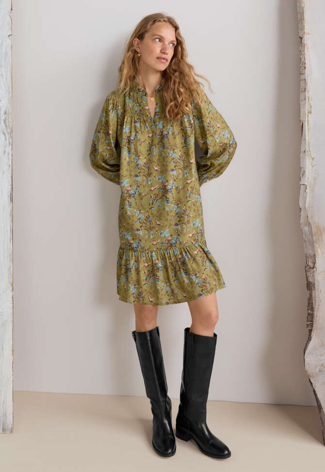 Smocked dress, Khaki sky, completeTheLook