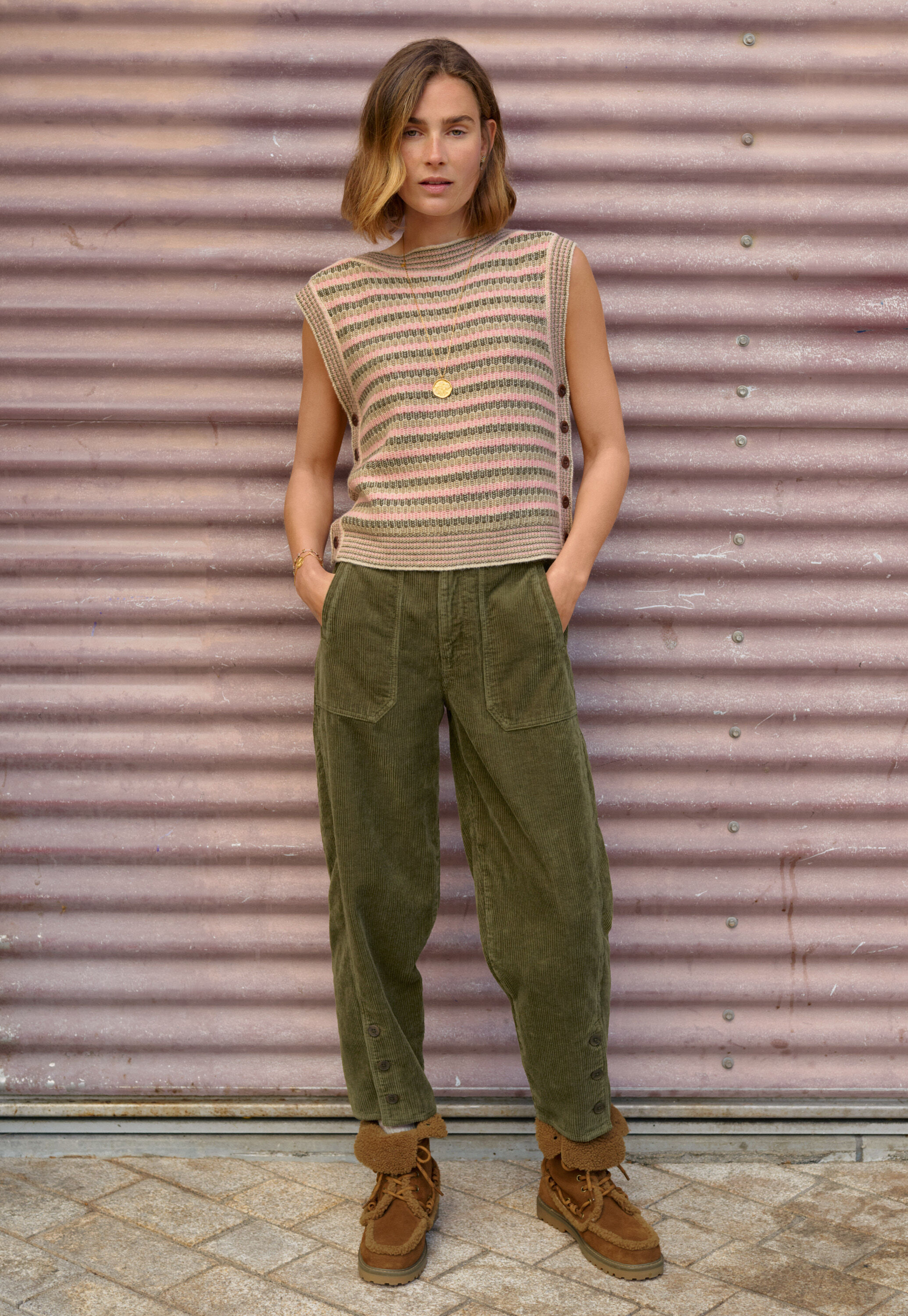 Wide-leg cord trousers