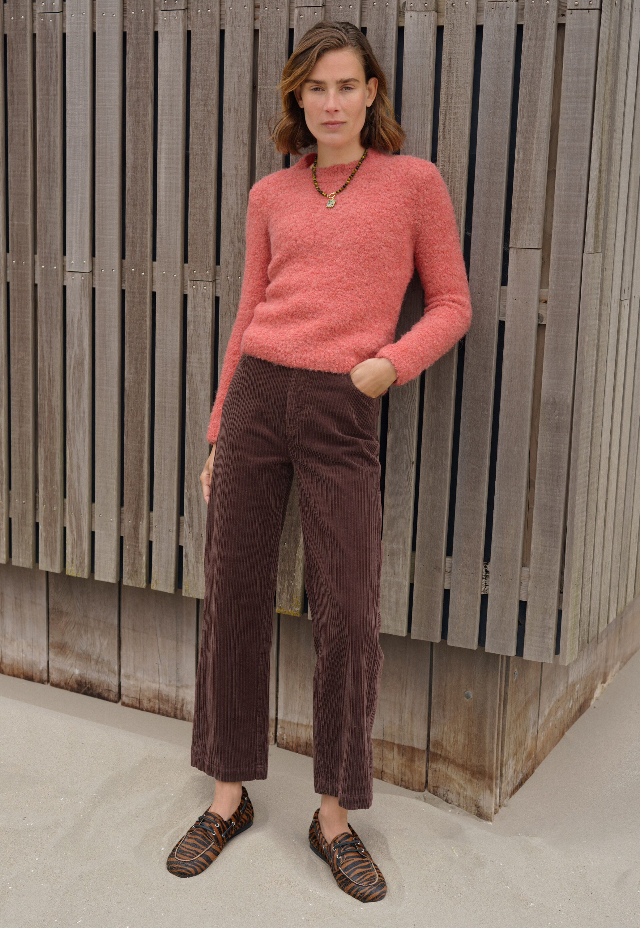Cropped cord trousers, Chocolate, large