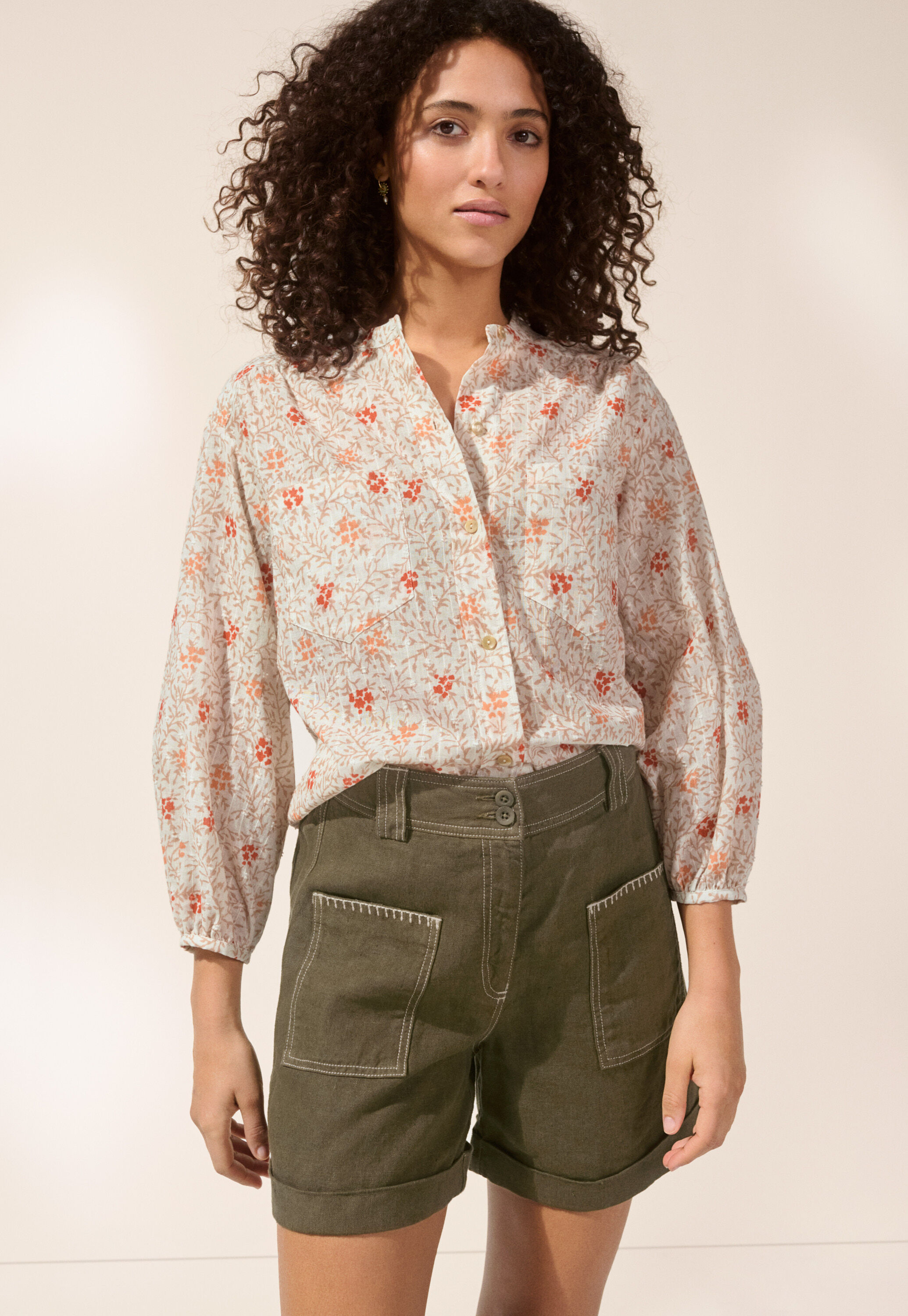 Collarless printed blouse