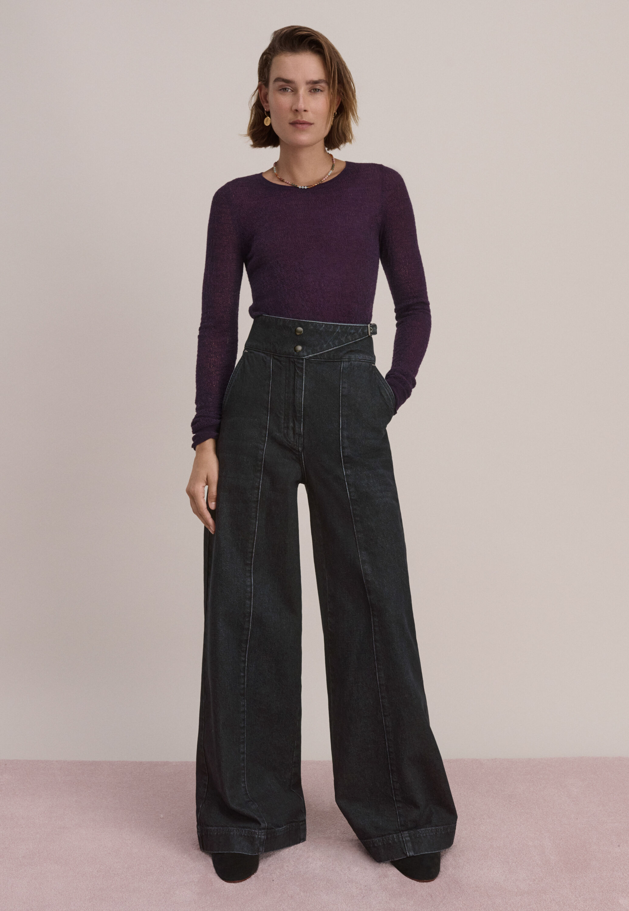 Wide-leg jeans