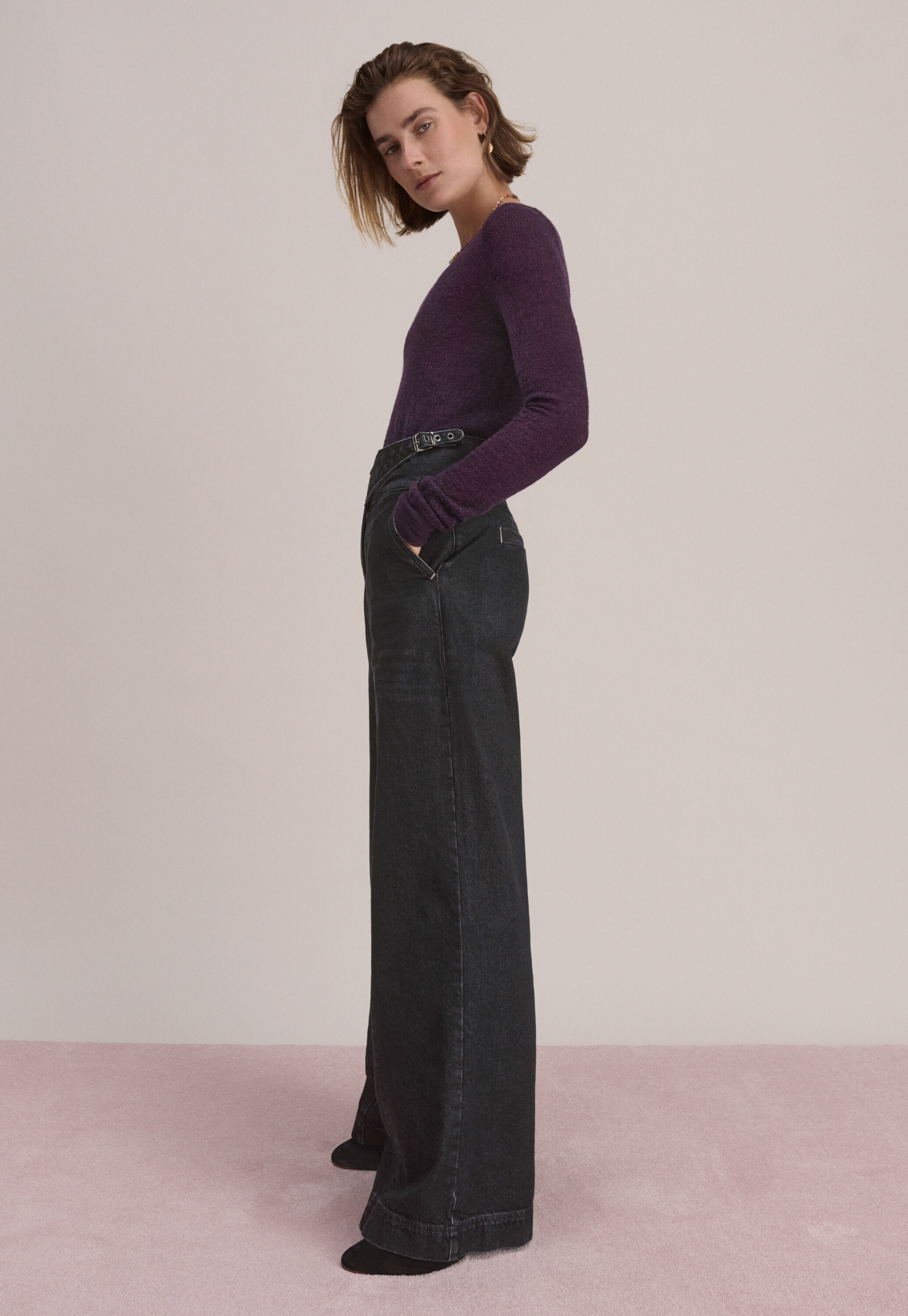 Wide-leg jeans