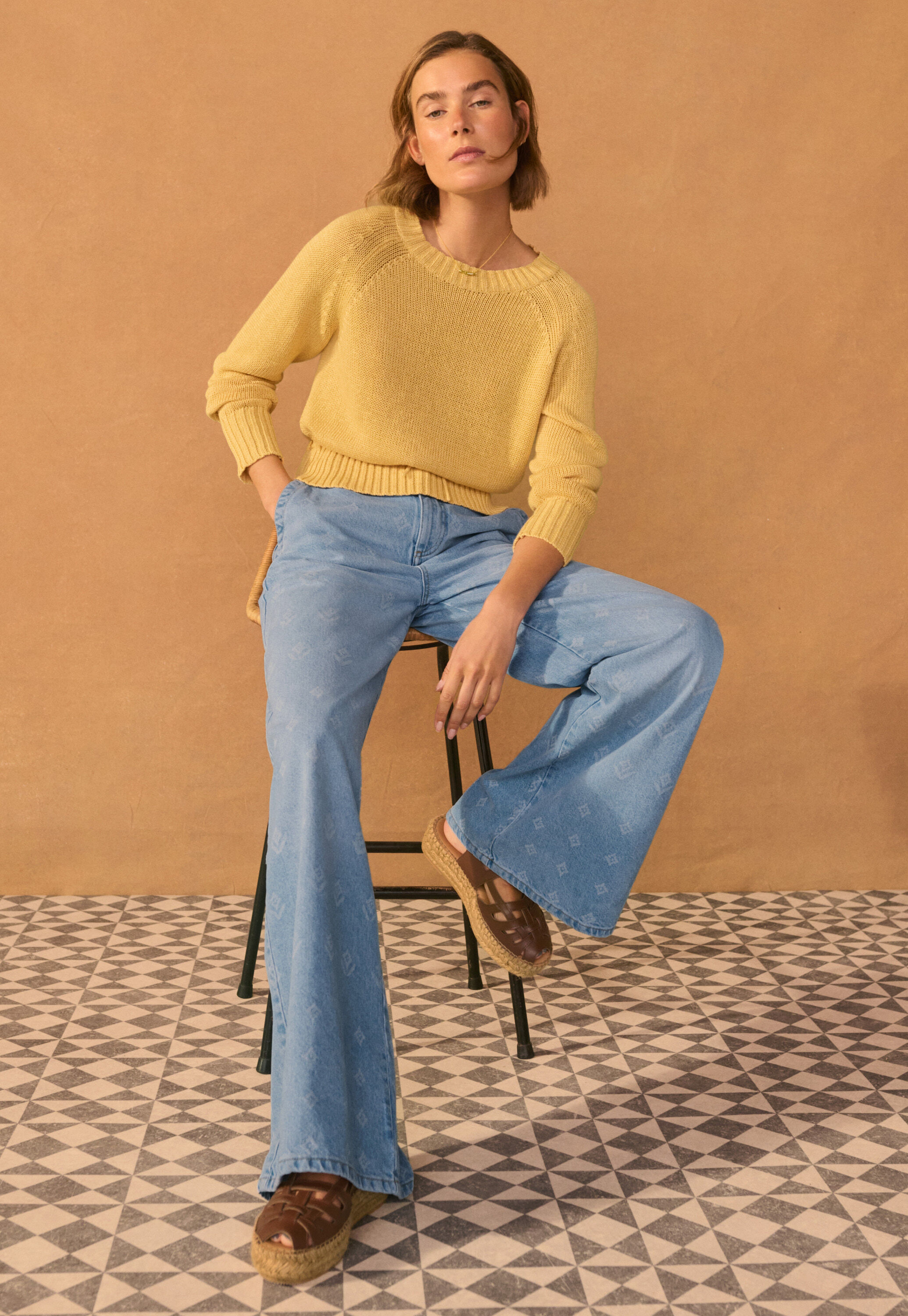Drawstring sweater