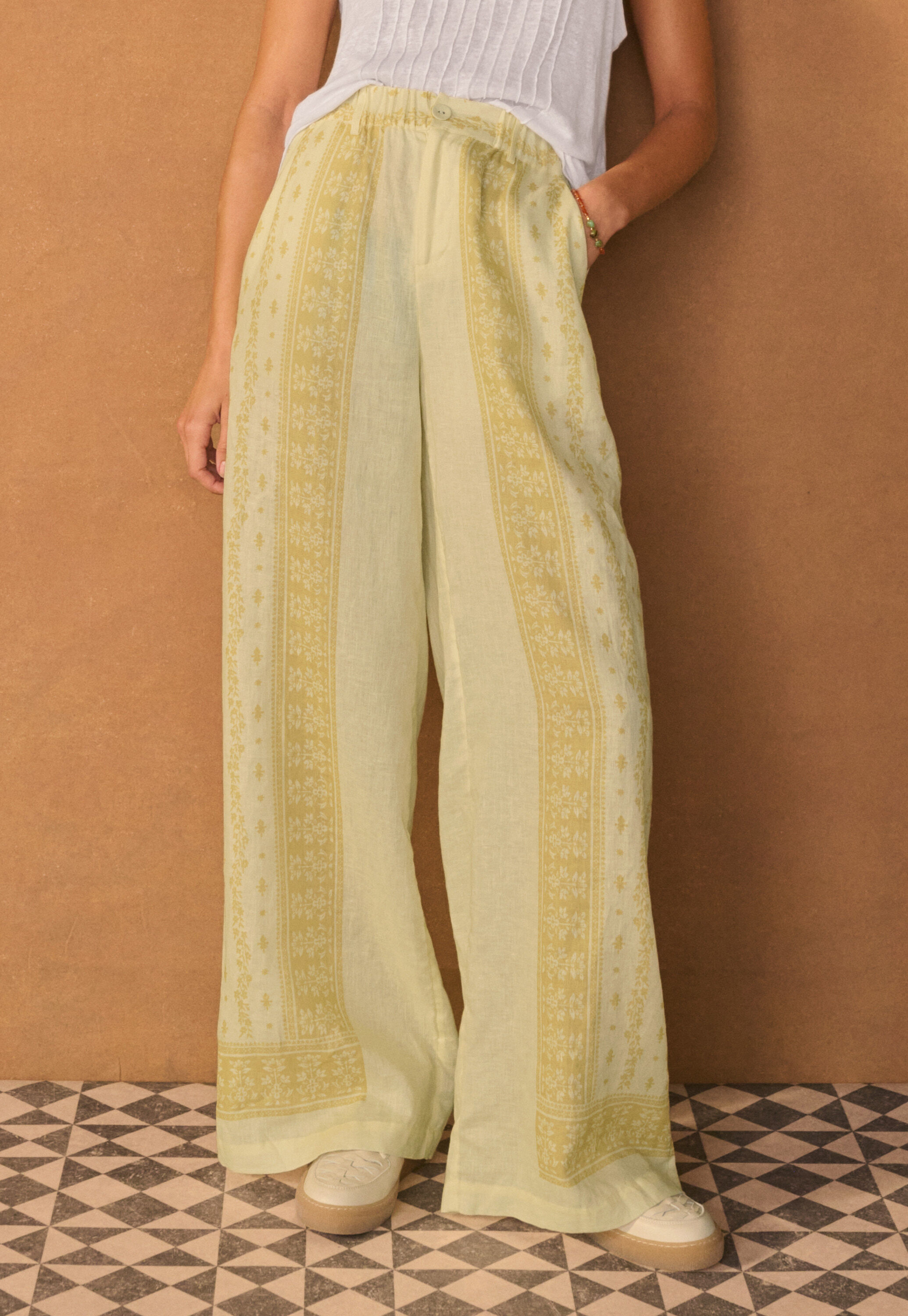Printed trousers