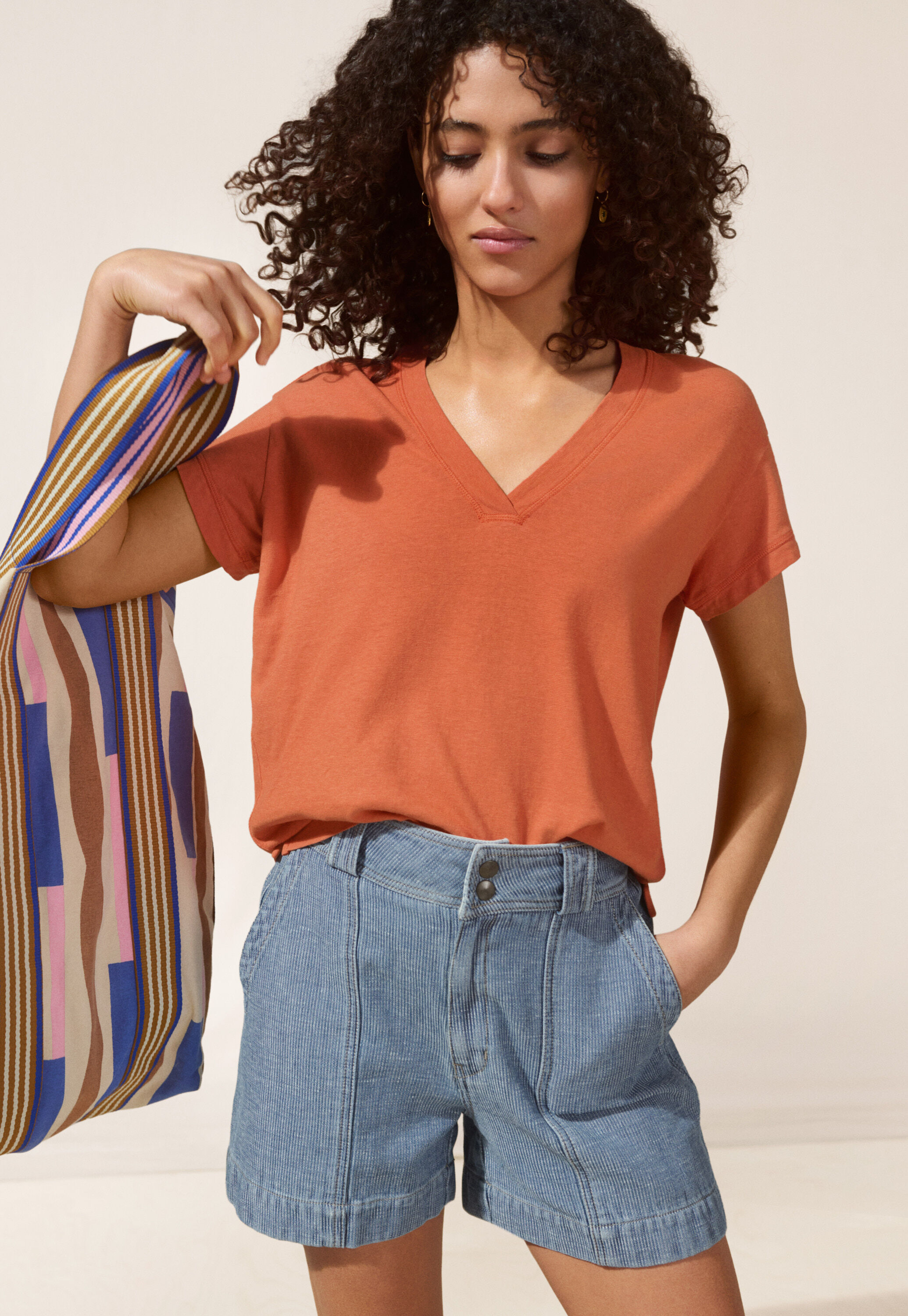 V-neck T-shirt