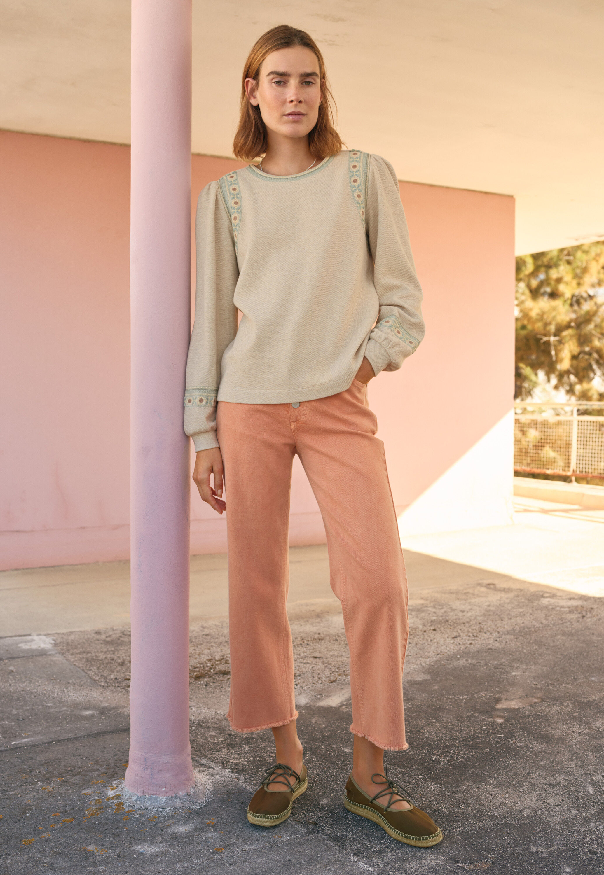Wide-leg cord trousers