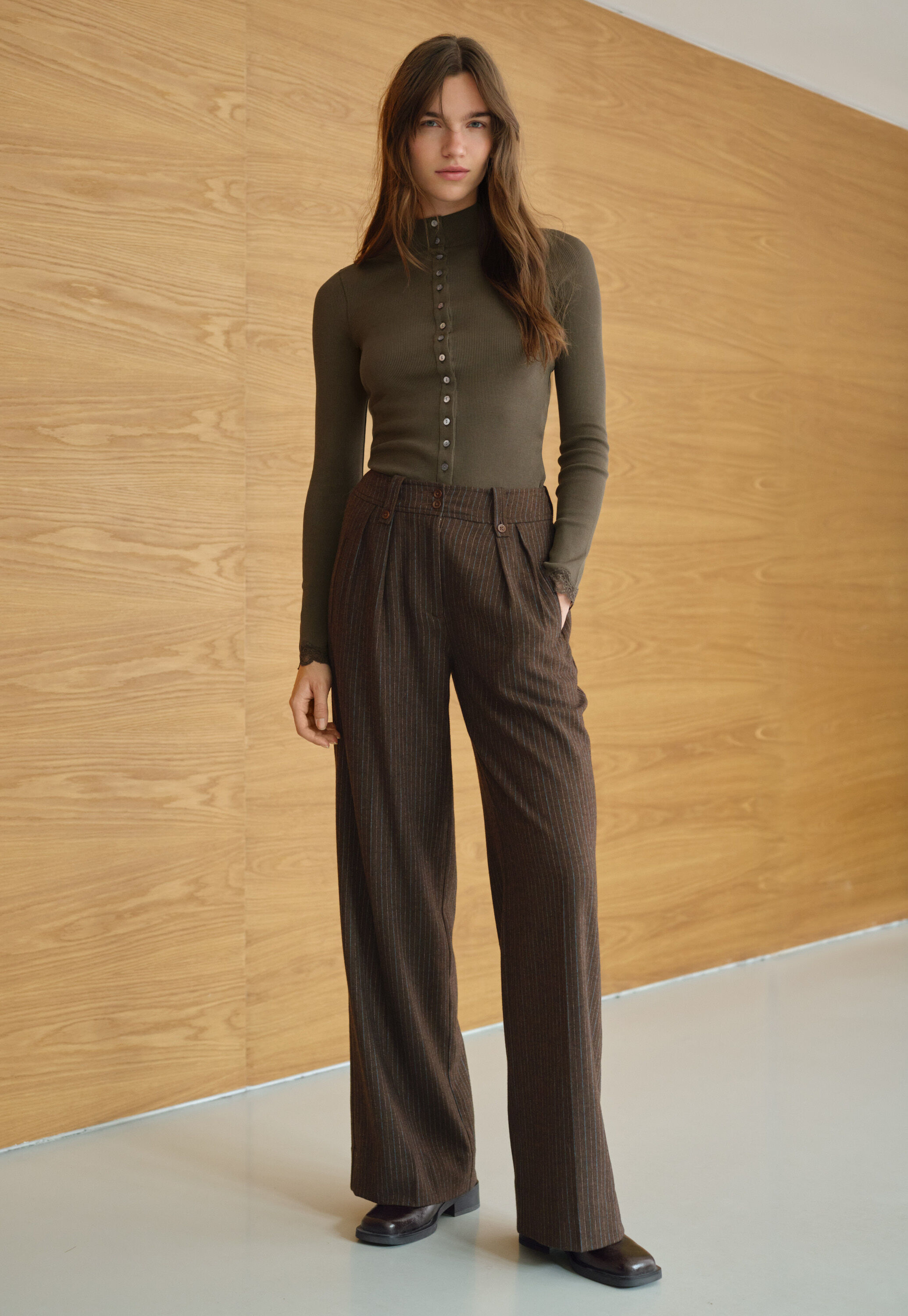 Wide-leg cord trousers