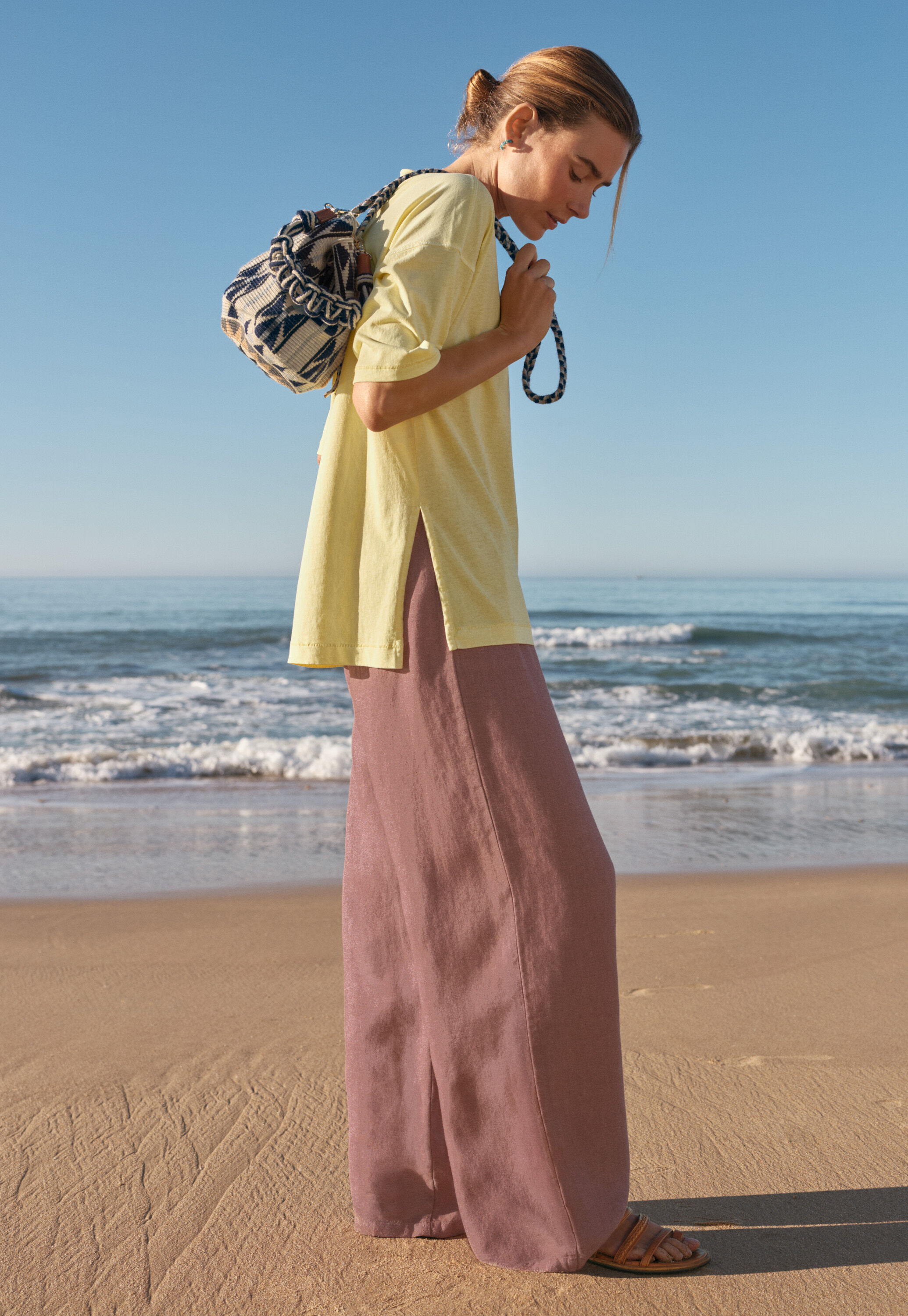 Wide-leg cord trousers
