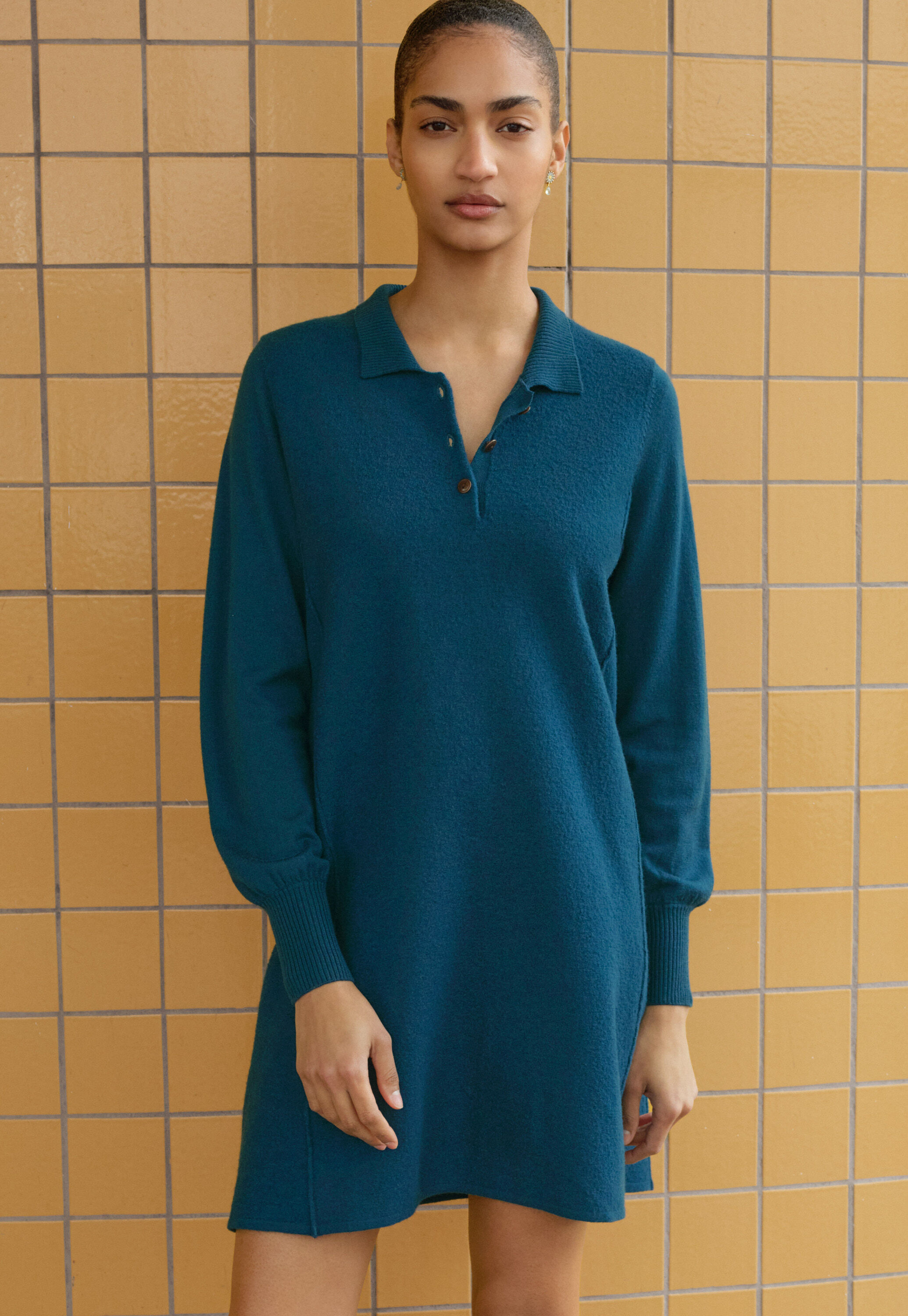 Lace-stitch sweater