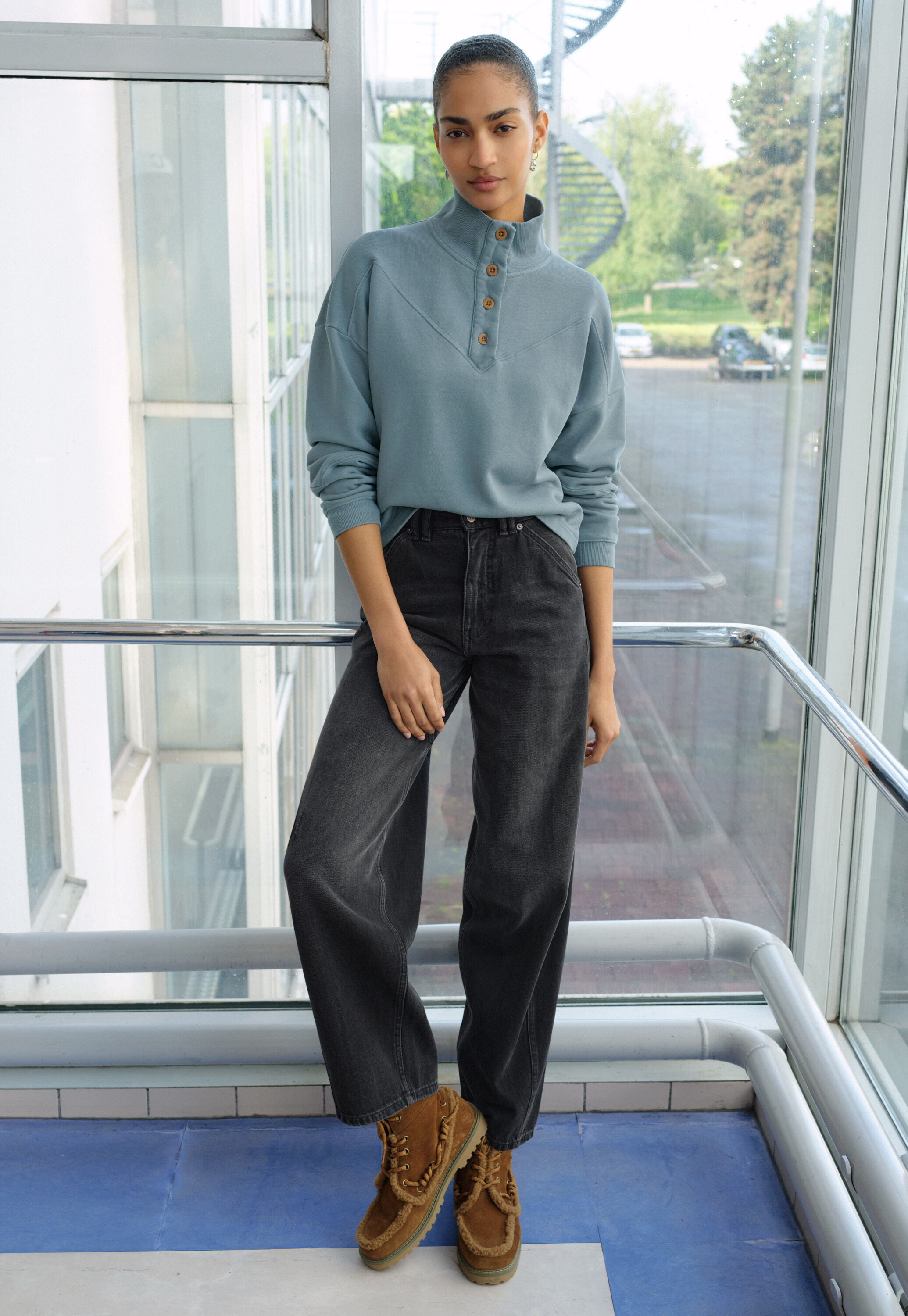 Funnel-neck sweatshirt