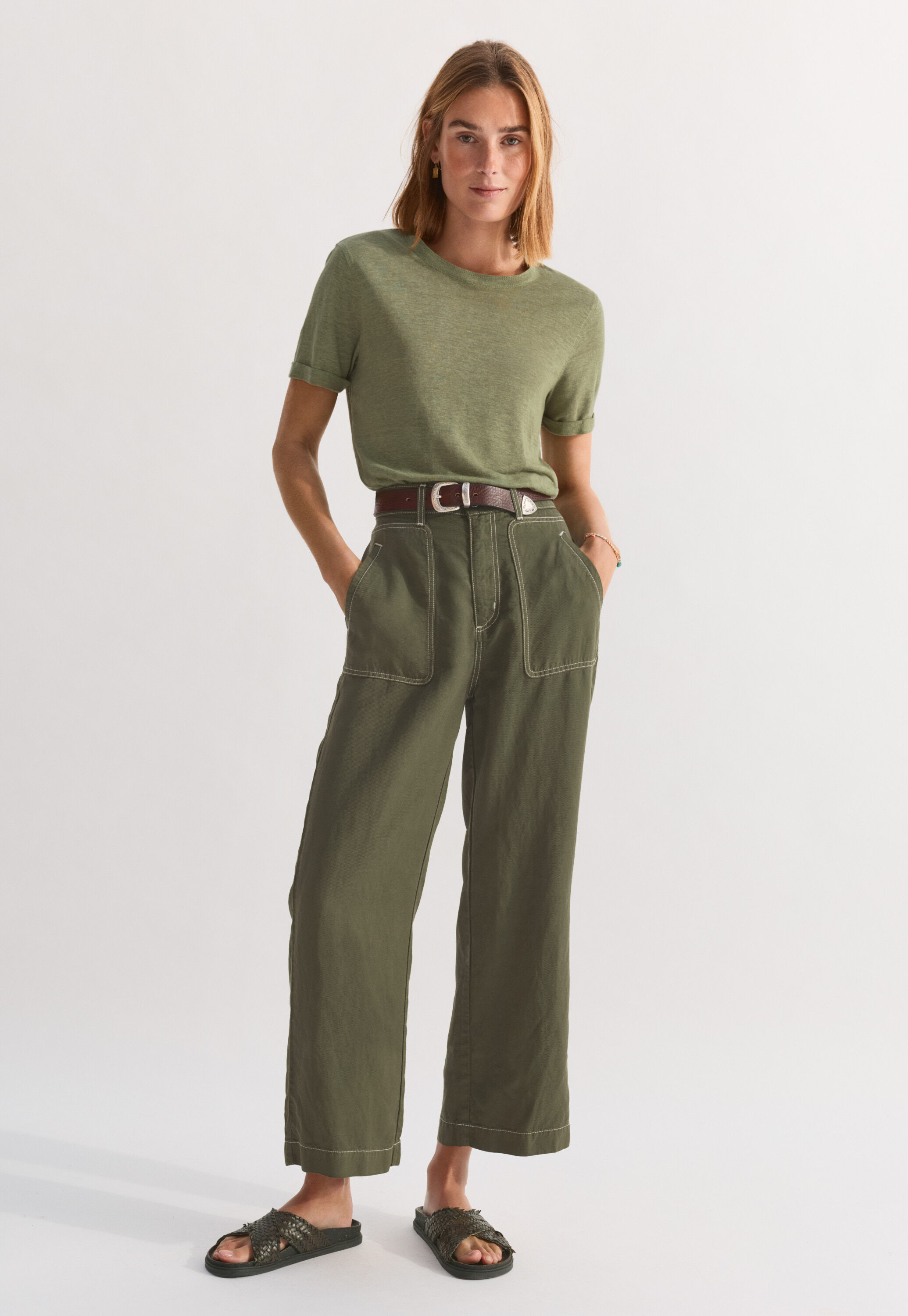 Wide-leg cord trousers