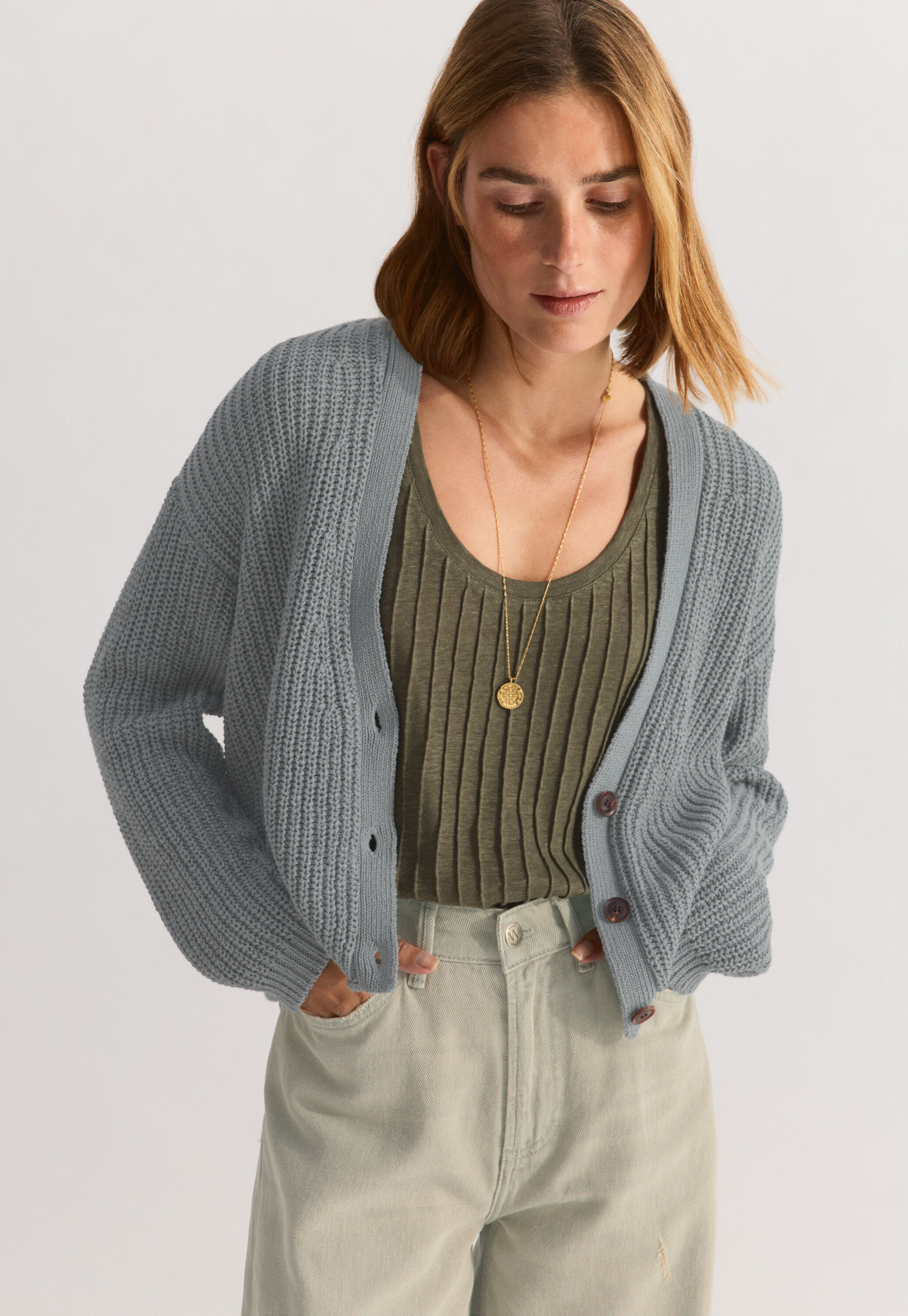 Pintuck vest