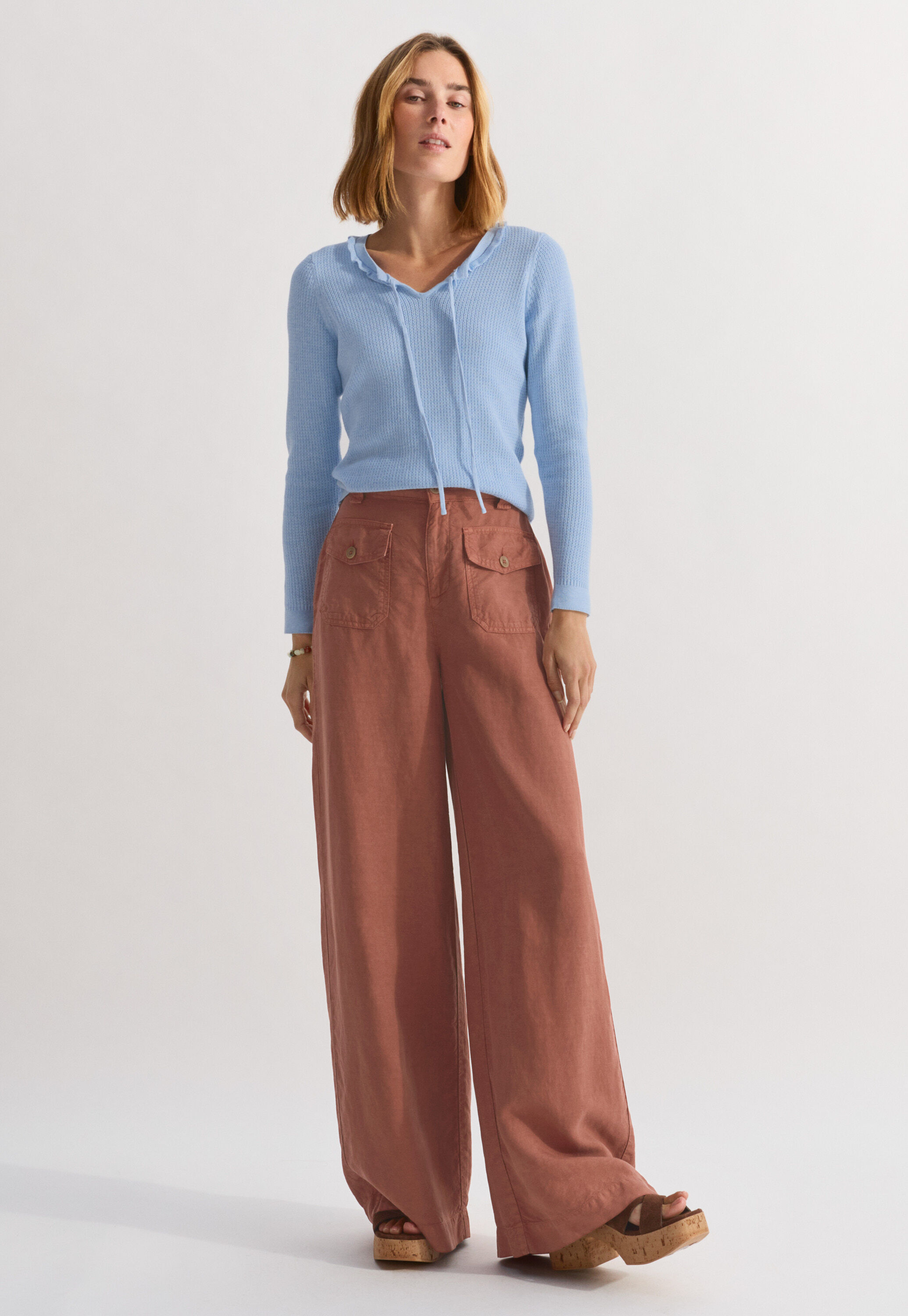 Wide-leg cord trousers