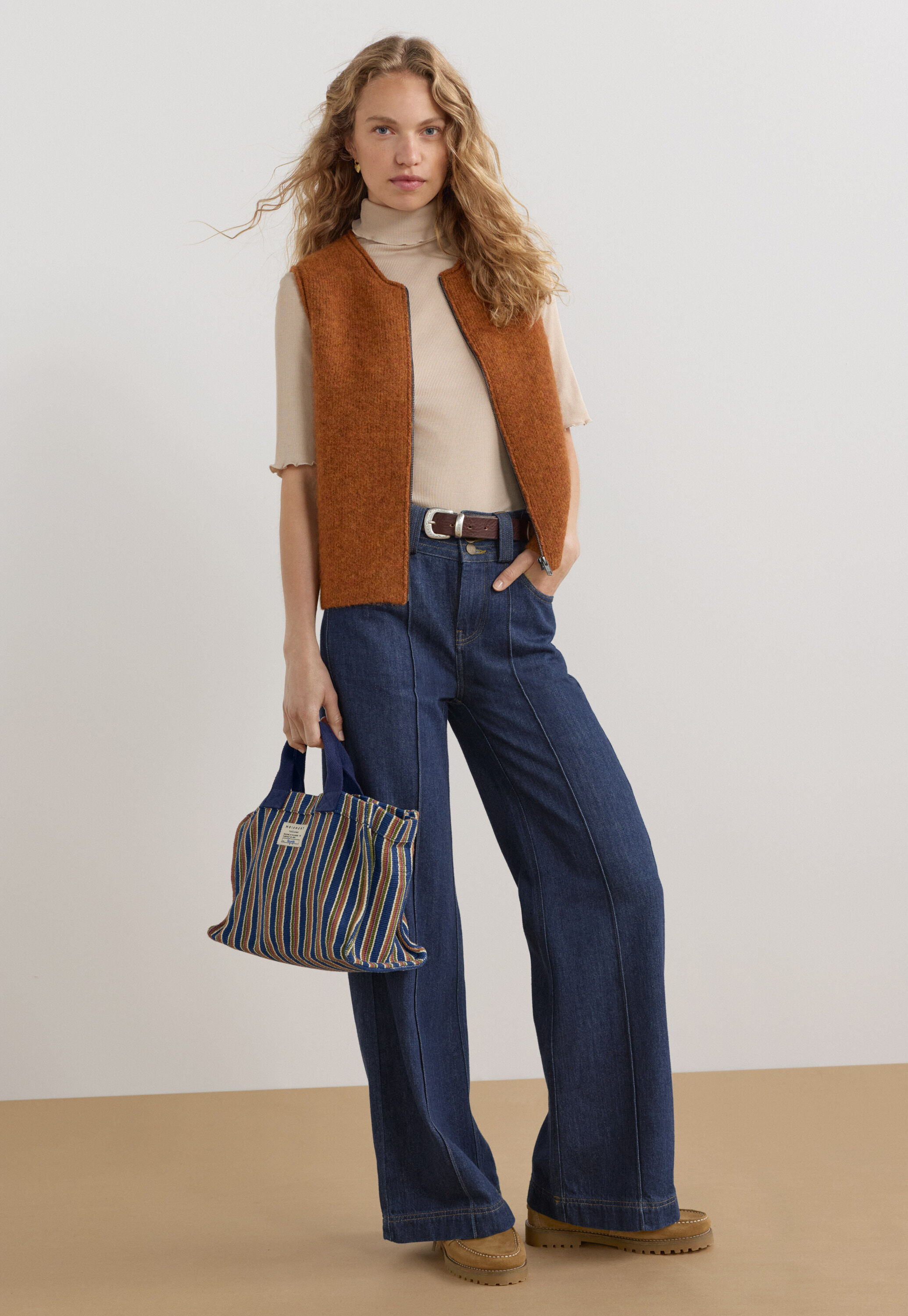 Knitted gilet, Copper sunset, large