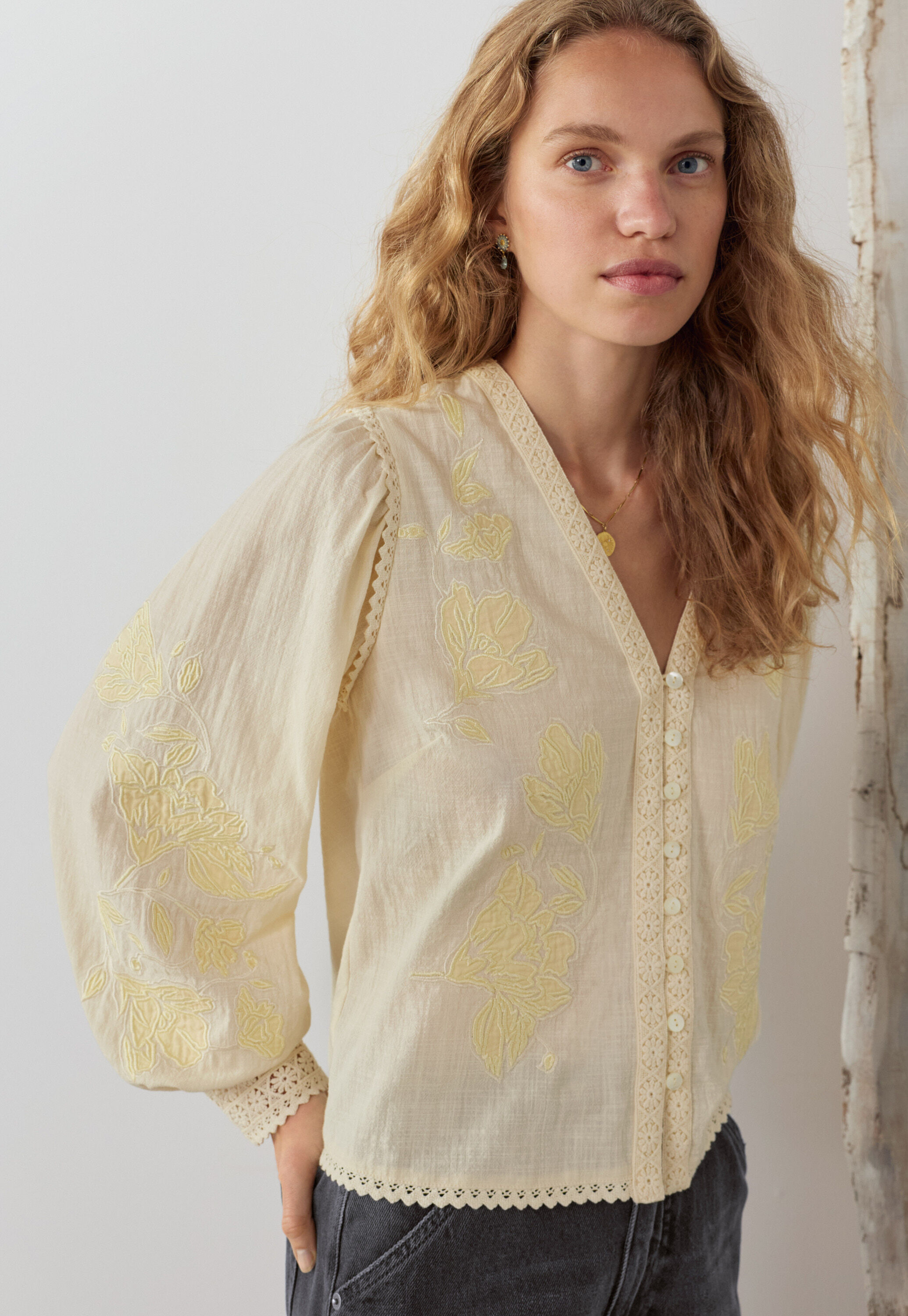 Applique blouse, Ecru lemon, large
