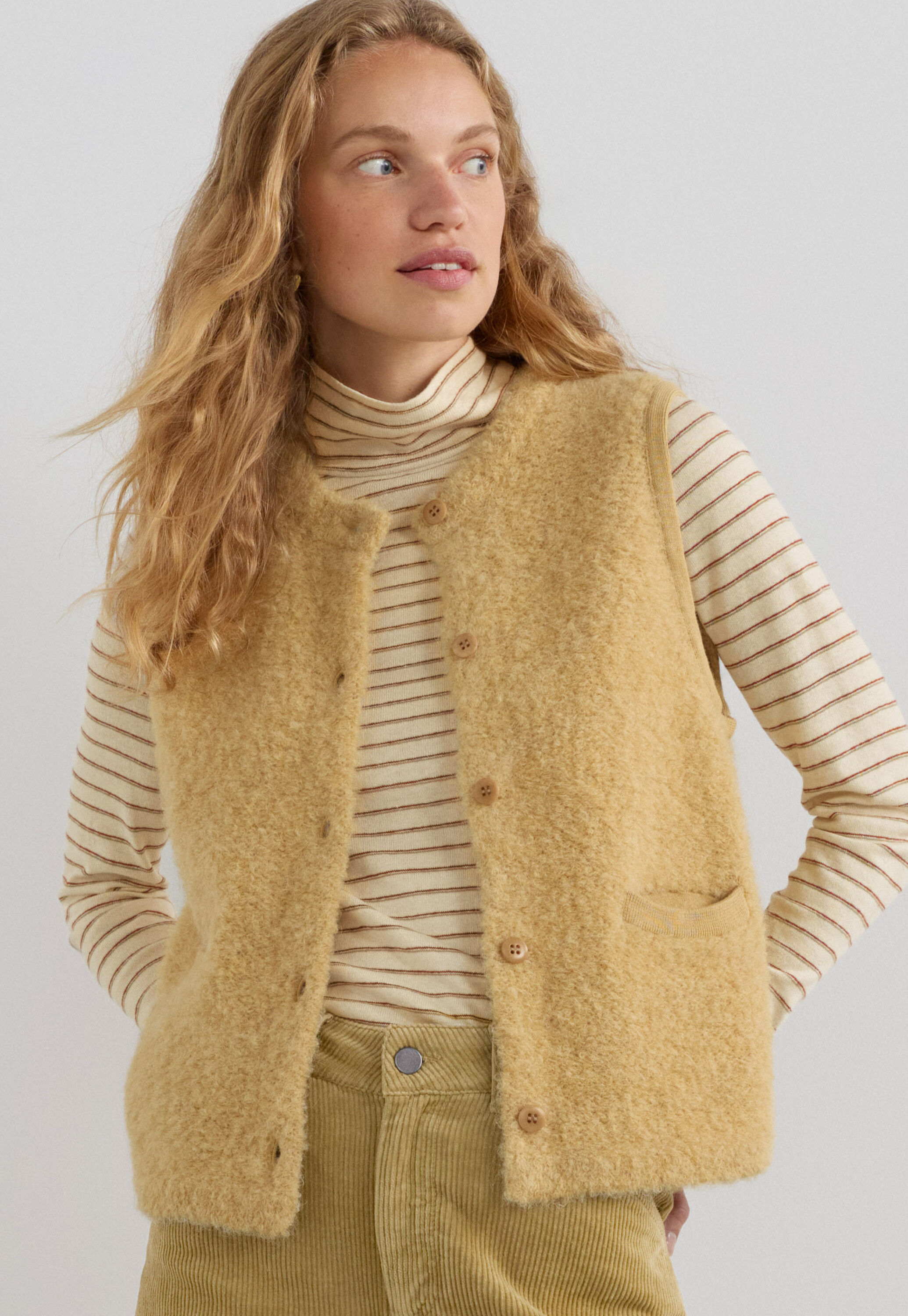 Lace-stitch sweater
