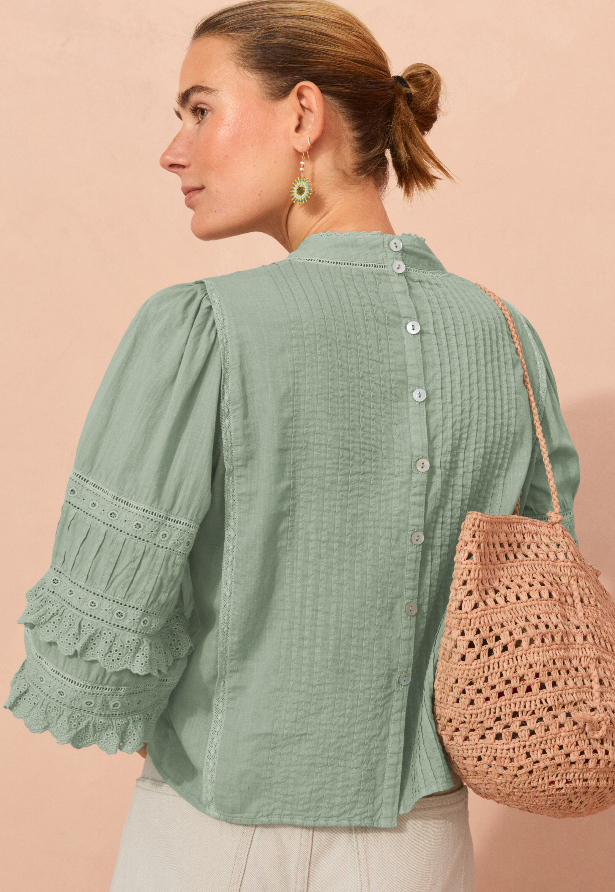 Detailed blouse