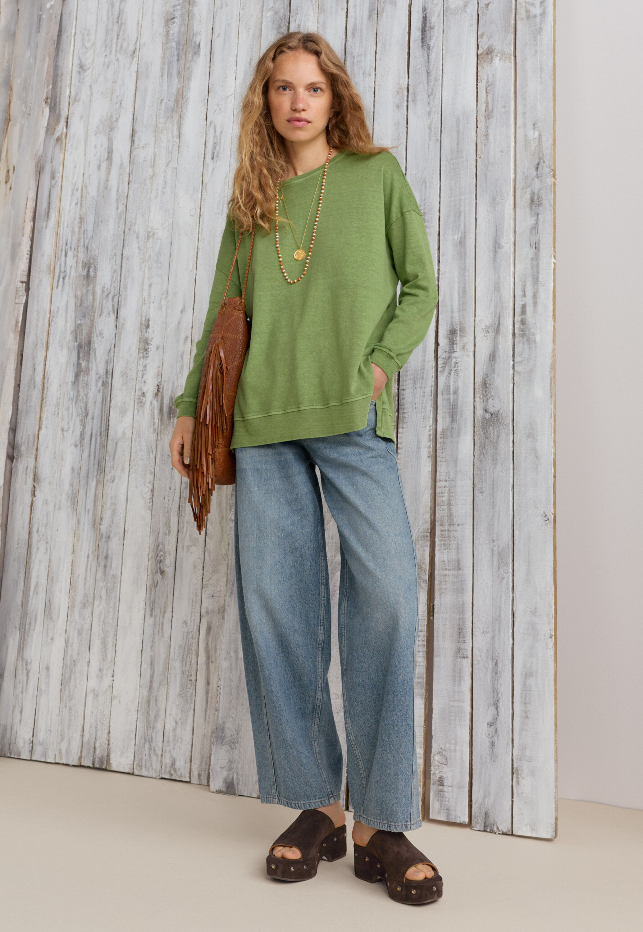 Drop-shoulder top