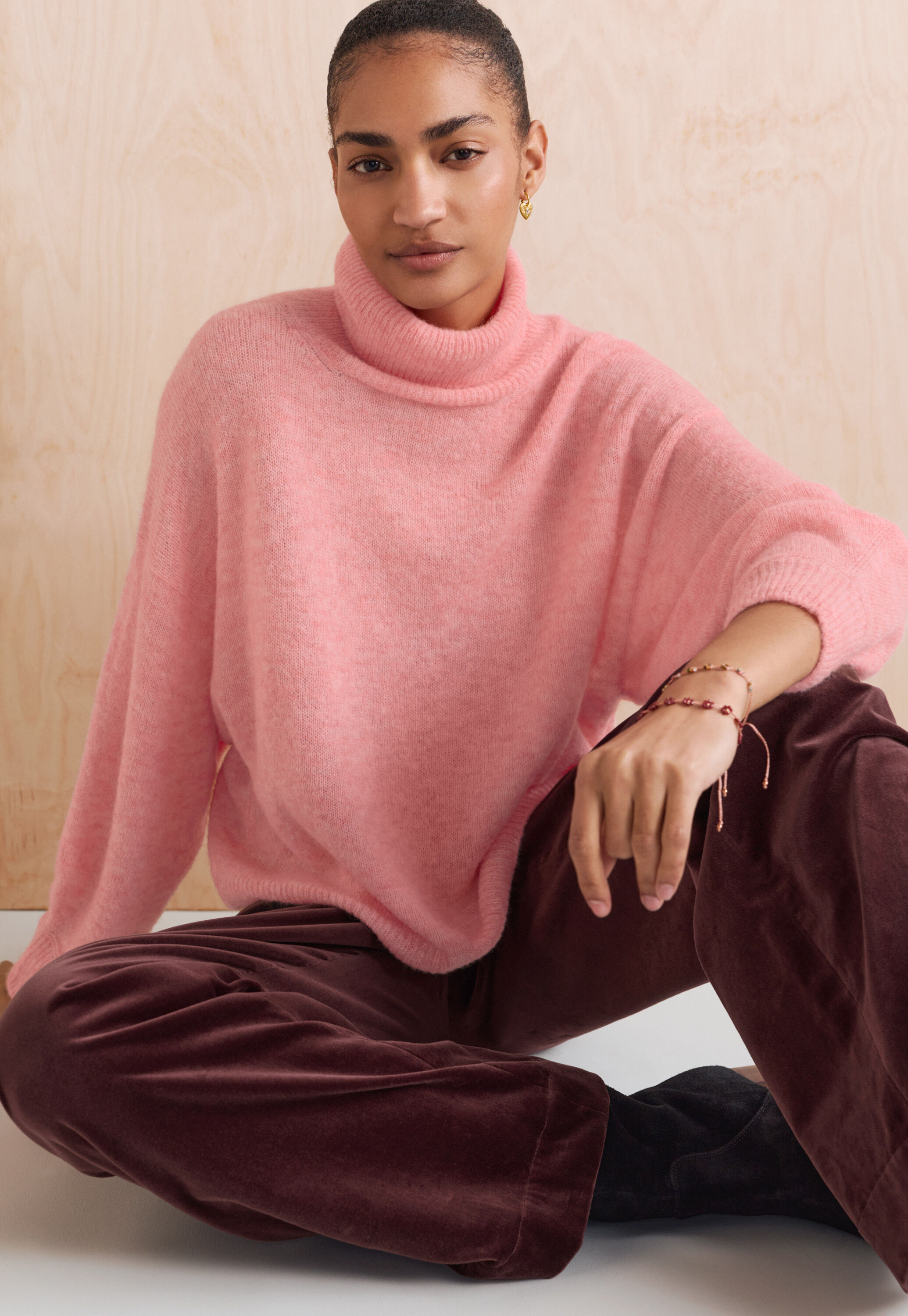 Velvet wide-leg trousers