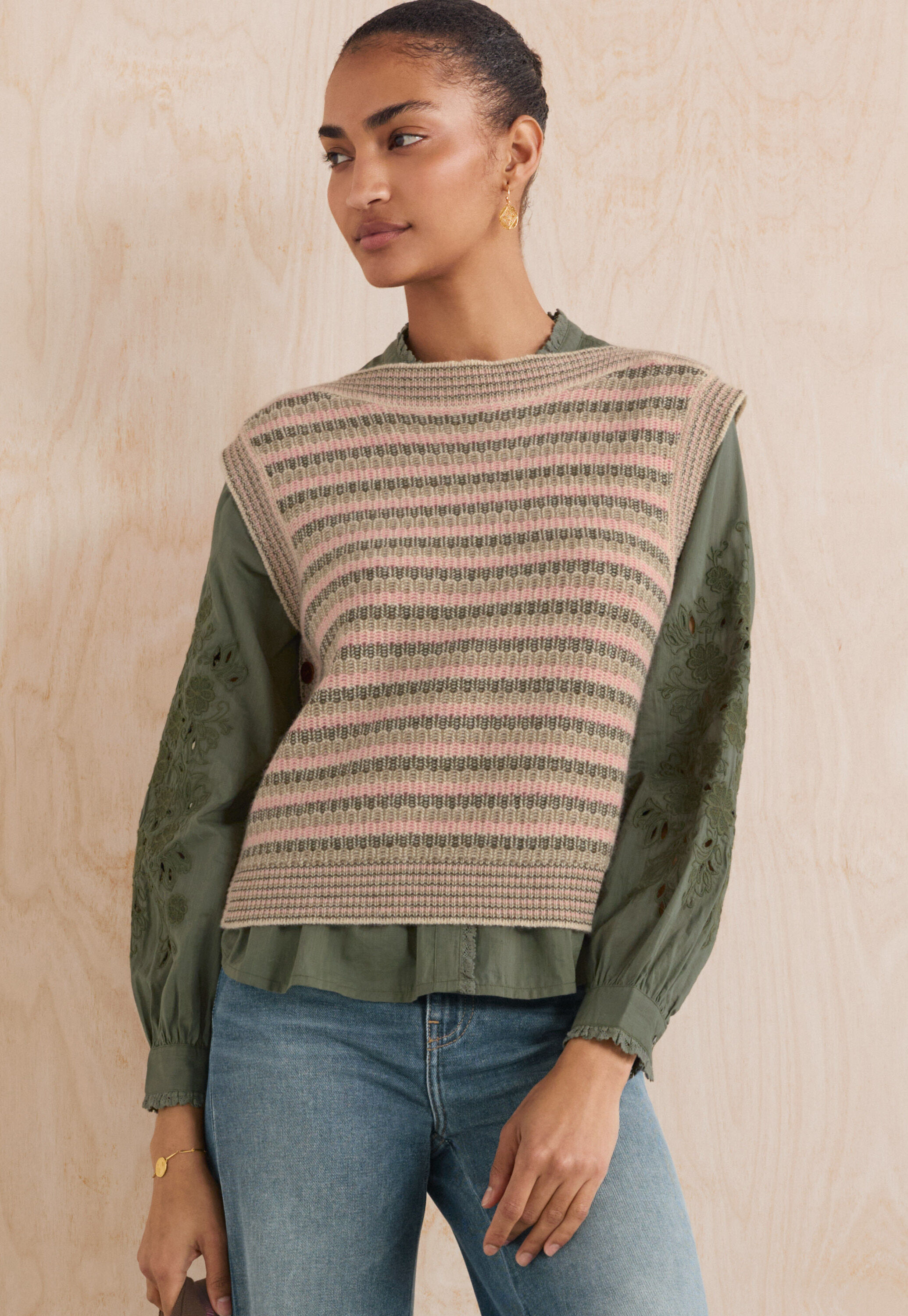 Lace pintuck blouse