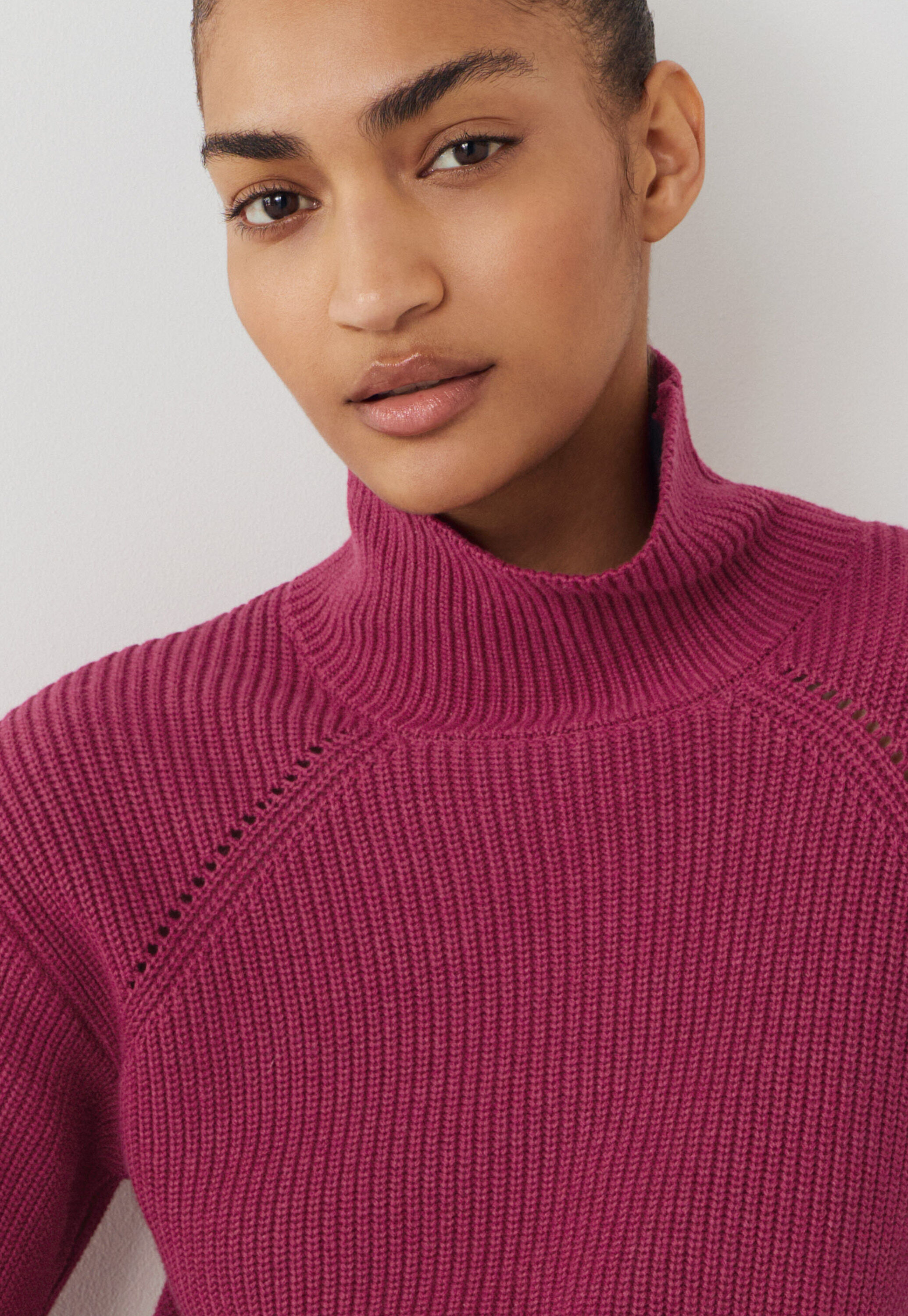 Ribbed roll-neck sweater
