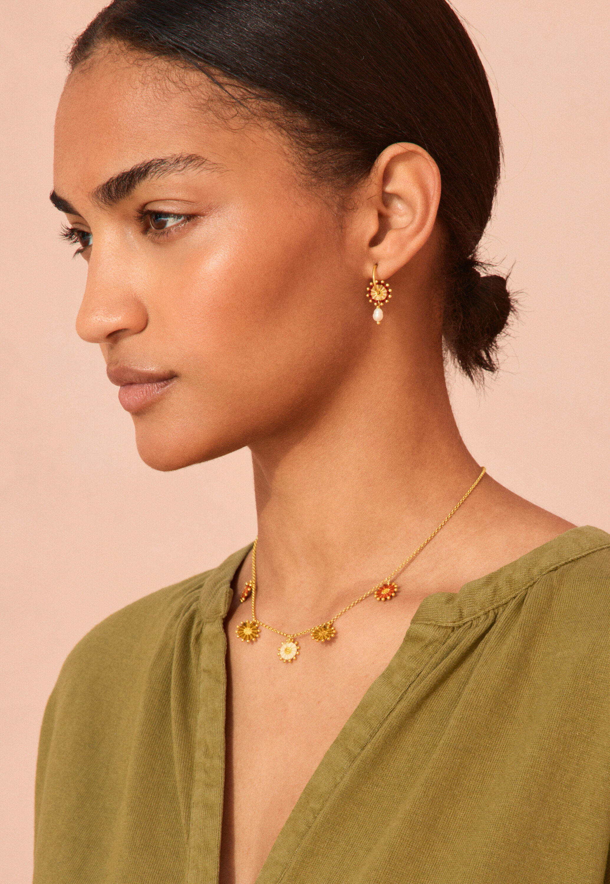 Sunburst necklace