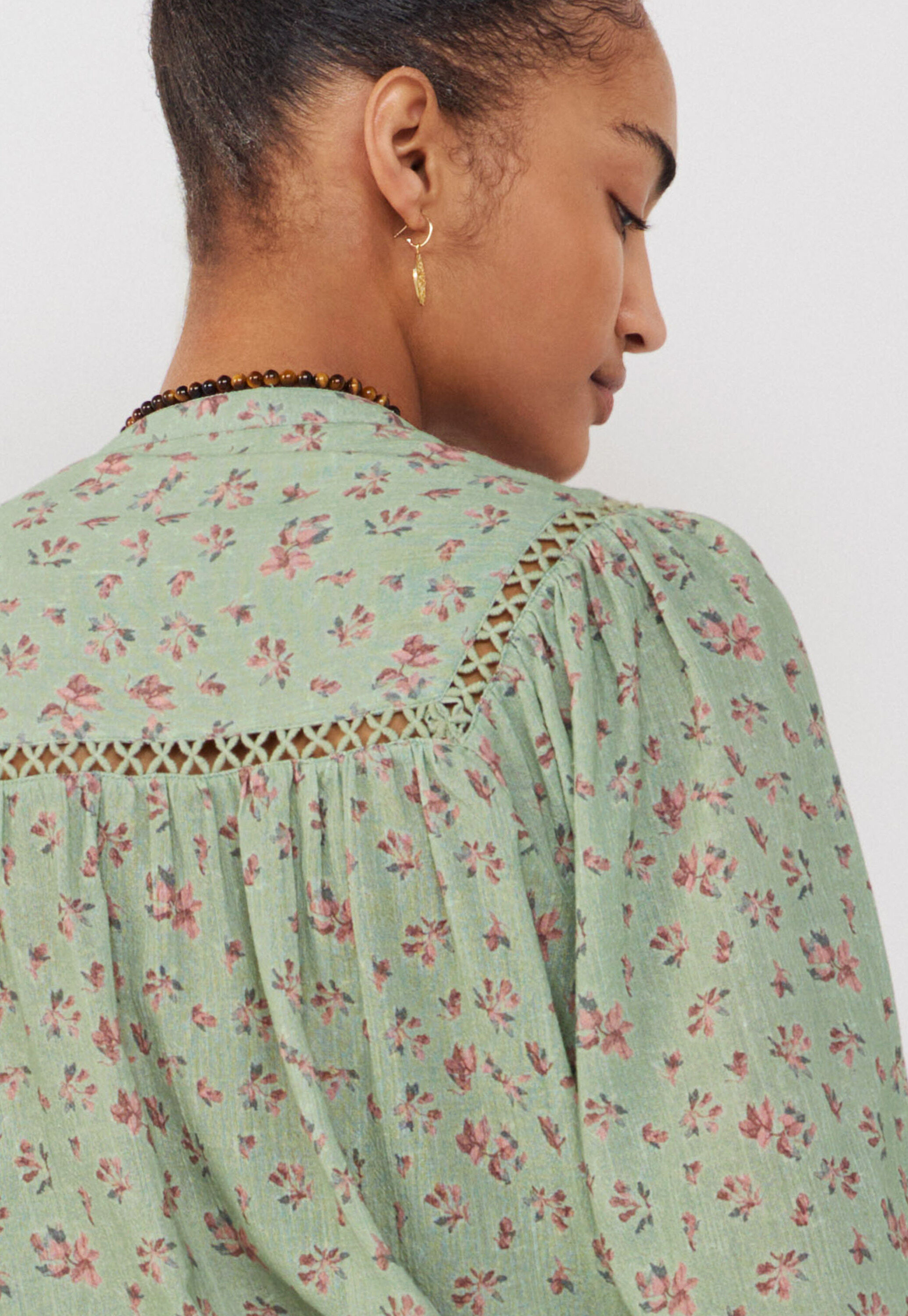 Printed gauze blouse
