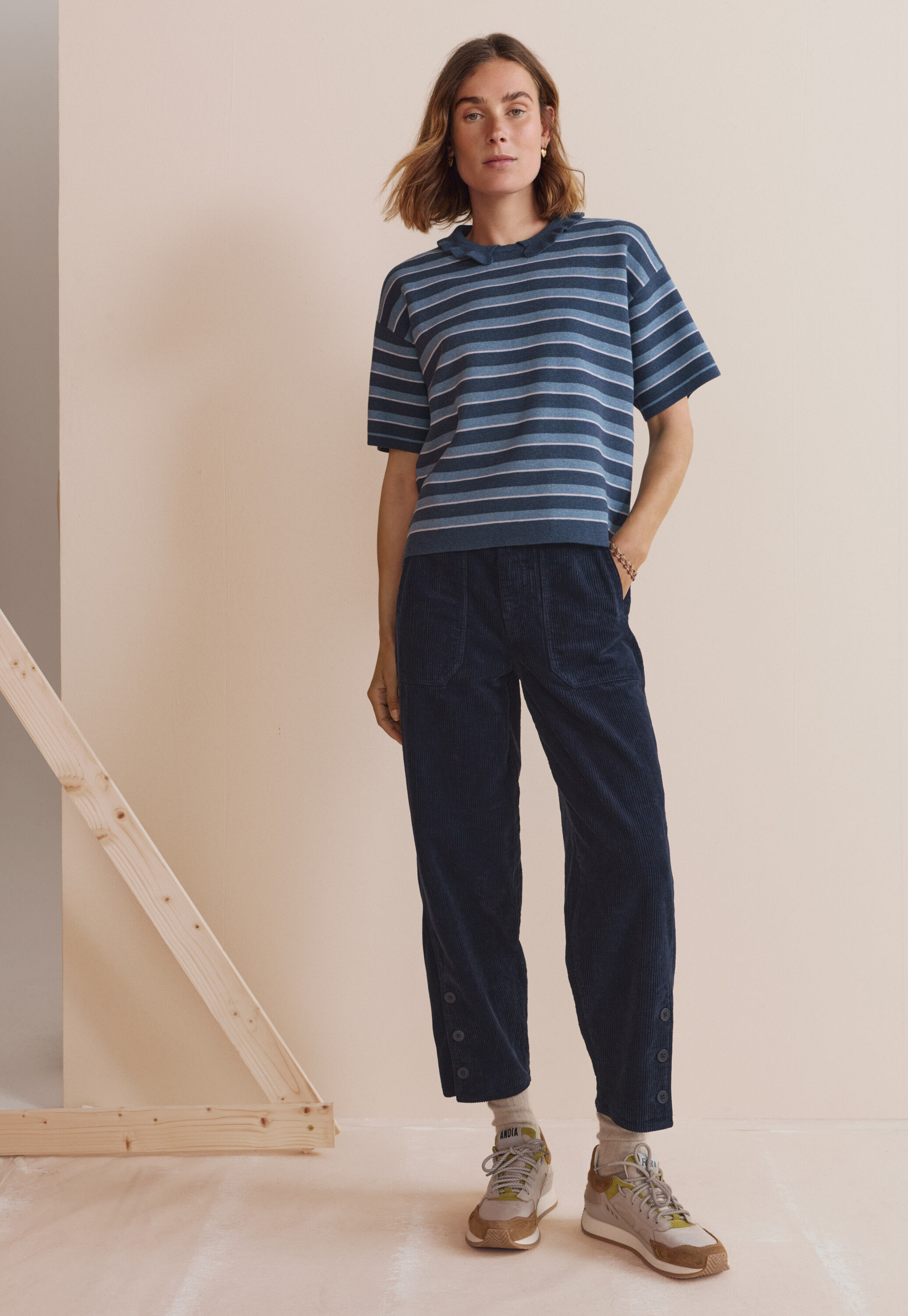 Wide-leg cord trousers