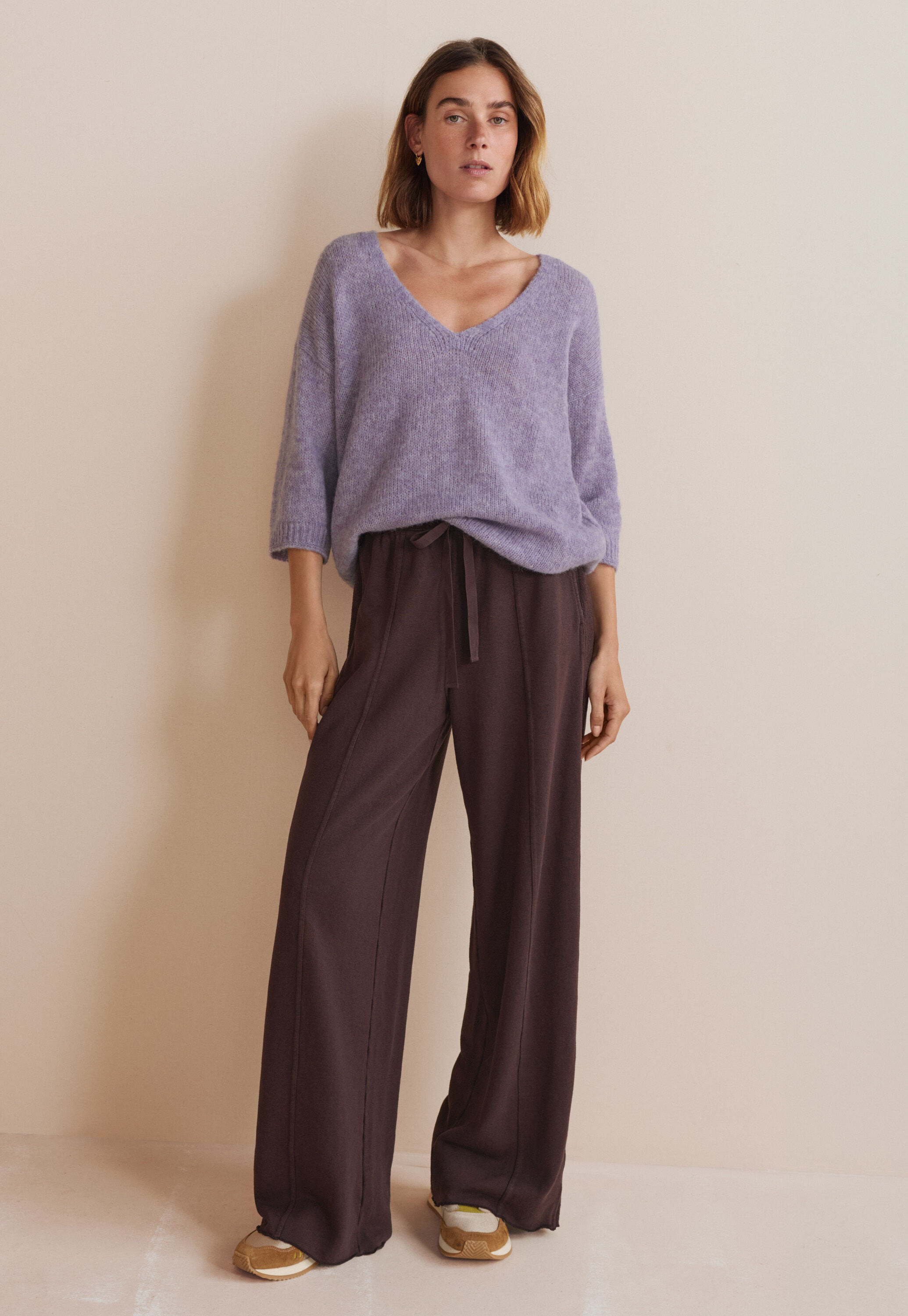 Wide-leg cord trousers