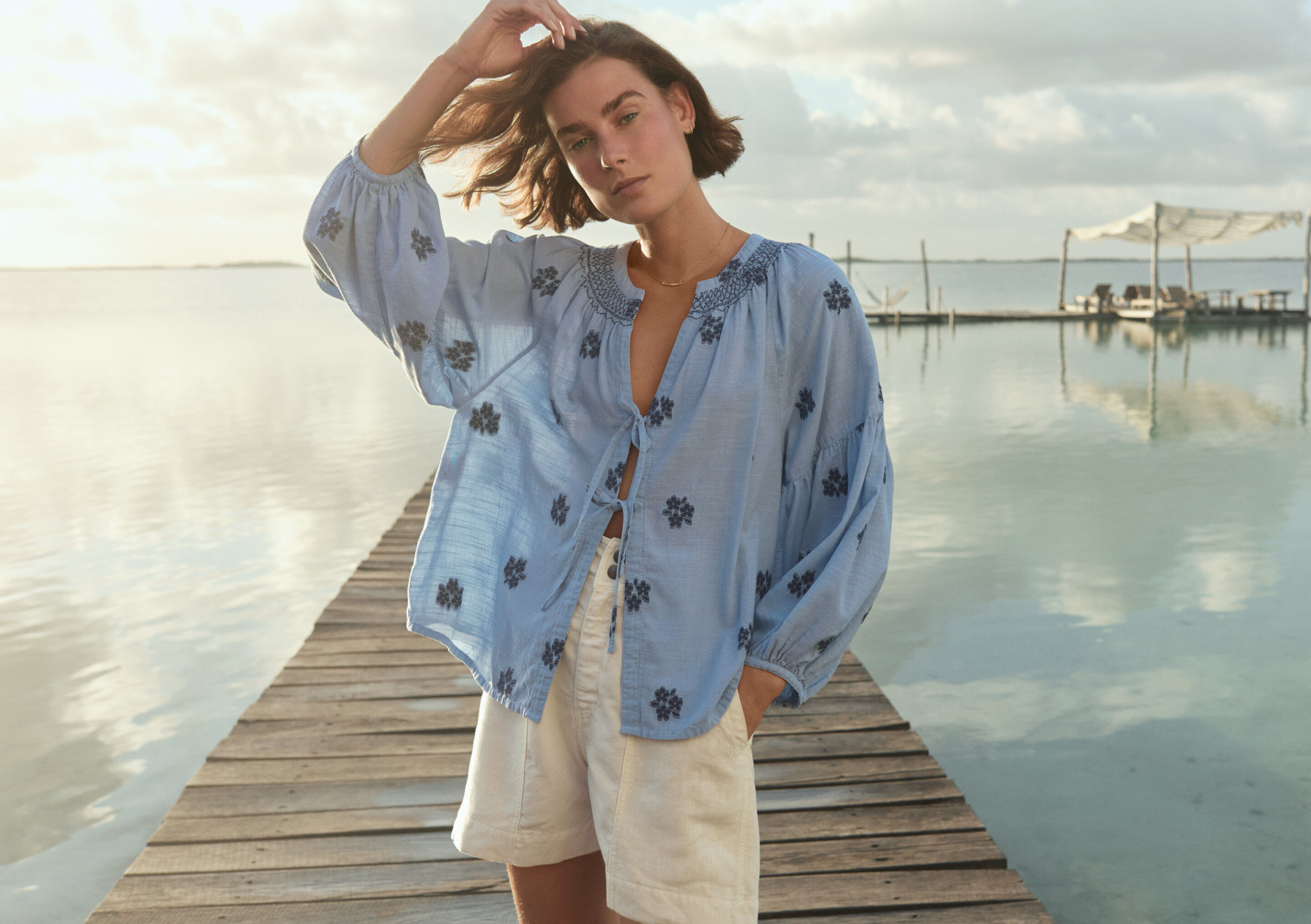 Clipped jacquard blouse